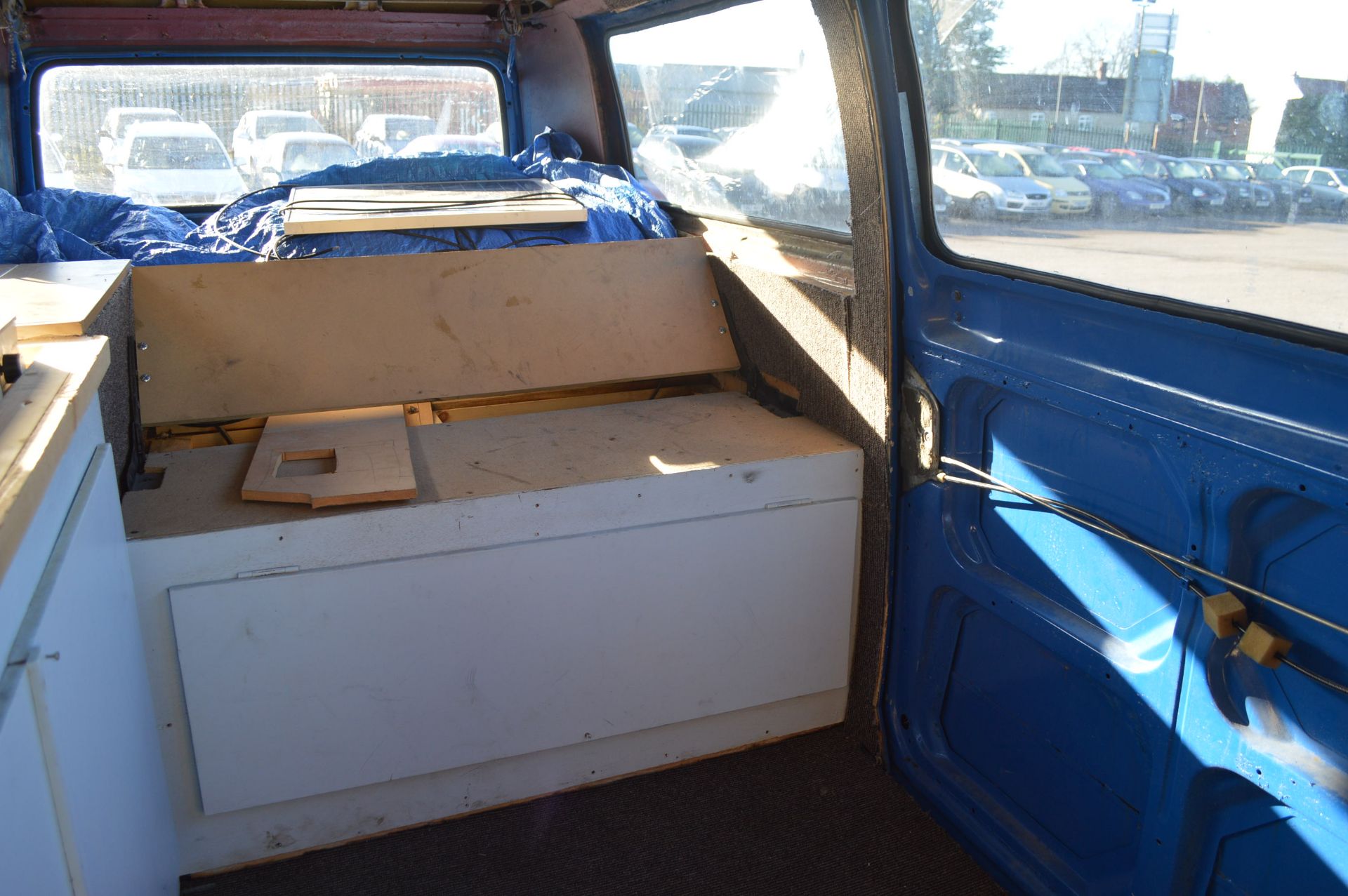 1973/T REG VOLKSWAGEN 412 LE/LS CAMPER WITH MANUAL GEARBOX *NO VAT* - Image 18 of 23