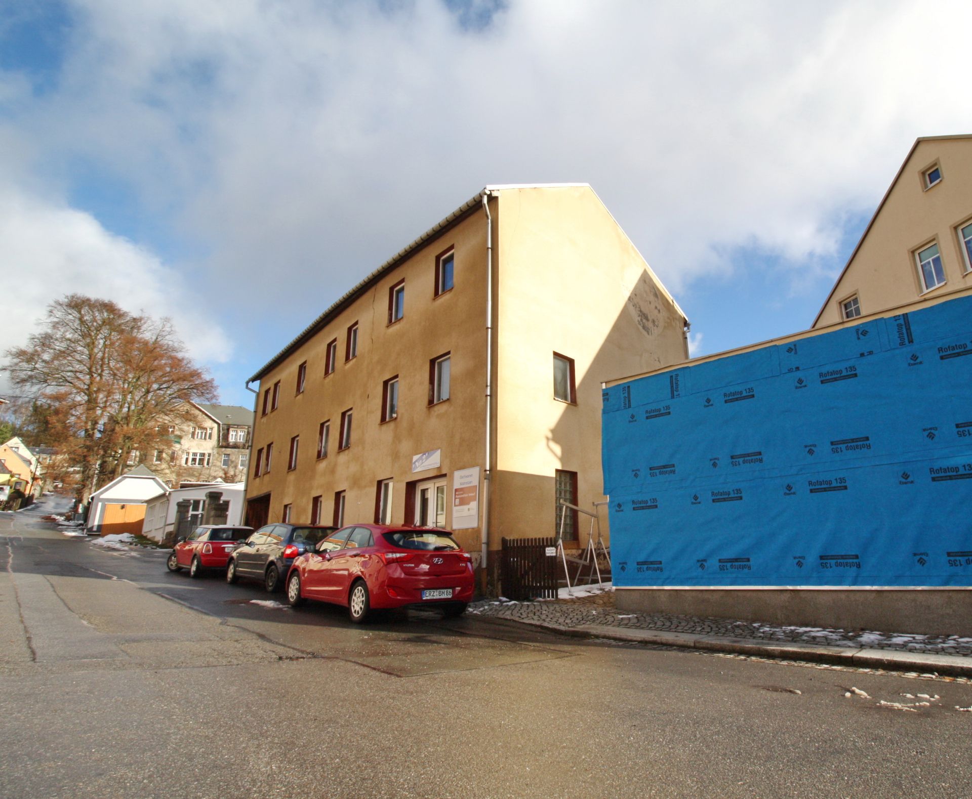 FREEHOLD APARTMENT BLOCK IN THE TOWN CENTRE OF GEYER, SAXONY, GERMANY