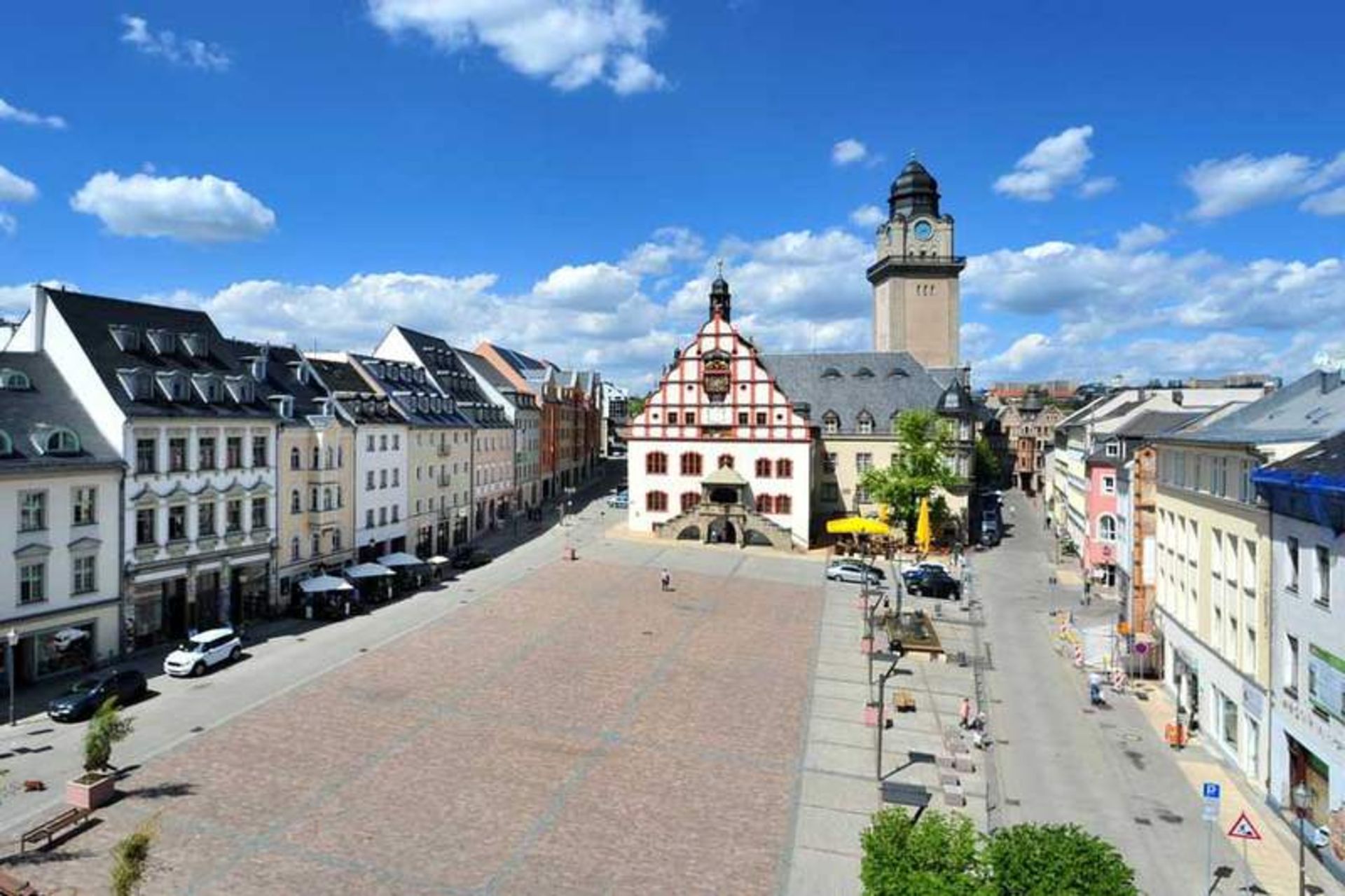 FREEHOLD APARTMENT BLOCK IN THE TOWN CENTRE OF GEYER, SAXONY, GERMANY - Image 57 of 63