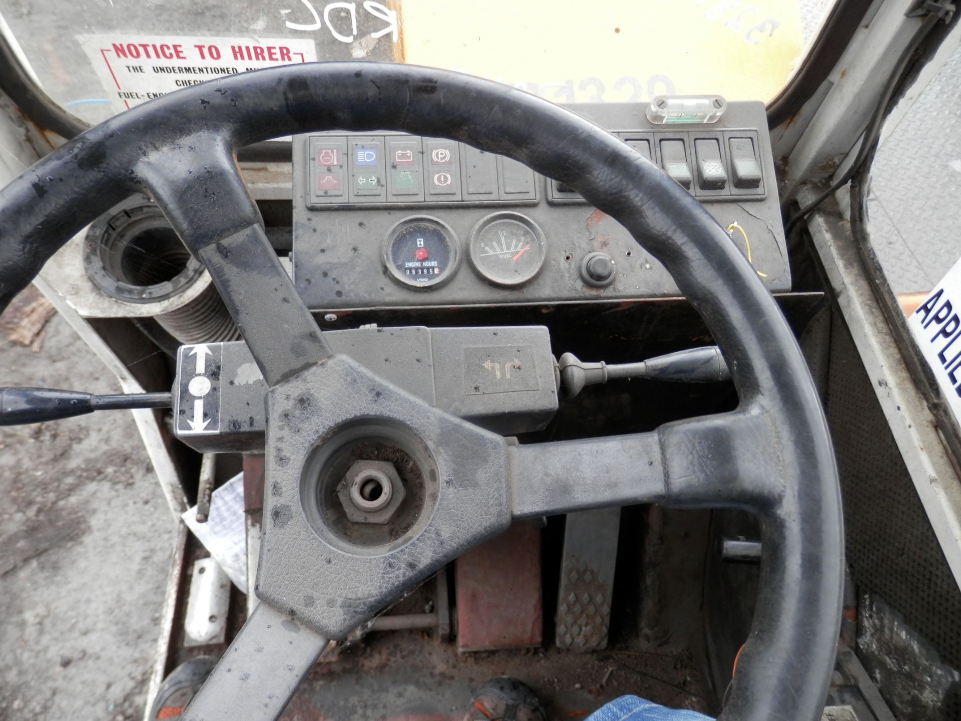 1997 WORKING KALMAR 4 TONNE SIDELOADER FORKLIFT. ONLY 6539 WORKING HOURS. - Image 5 of 9