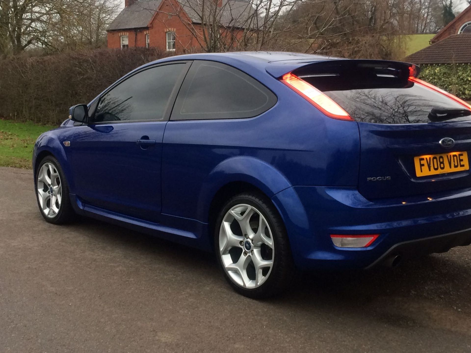 2008/08 REG FORD FOCUS ST-2, SHOWING 2 FORMER KEEPERS *NO VAT* - Image 3 of 11