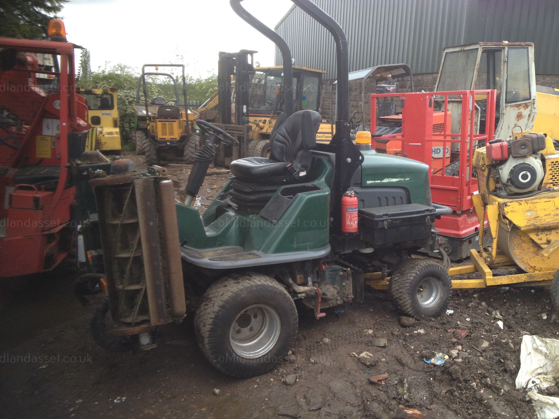 2010 HAYTER LT324 DIESEL 3 GANG MOWER