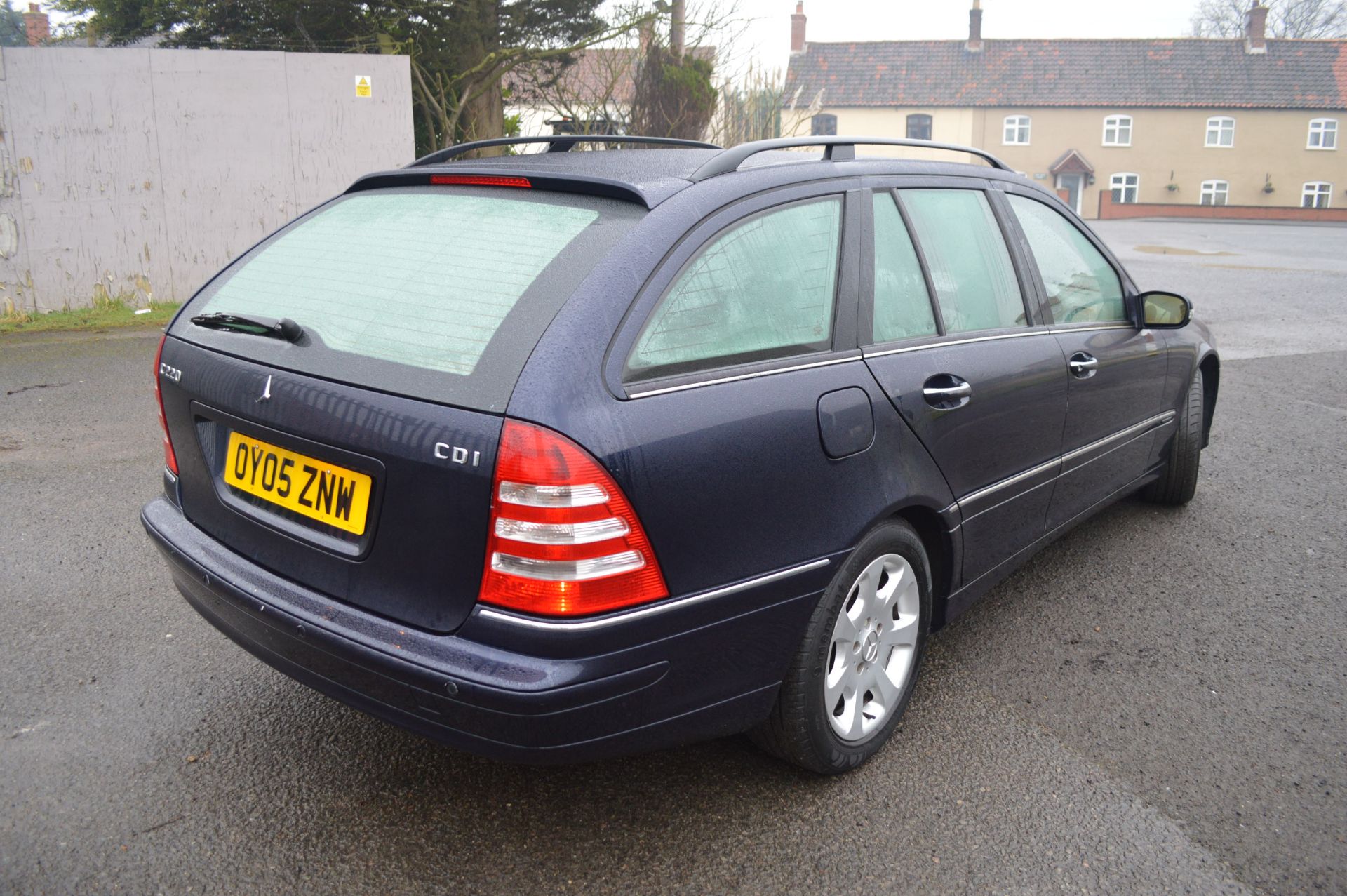 SUPERB 2005/05 REG BLUE MERCEDES C220 CDI ELEGANCE SE AUTOMATIC *NO VAT* - Image 6 of 25