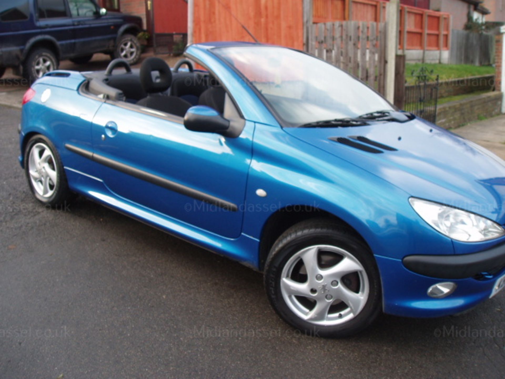 2001/51 REG PEUGEOT 206 CC AUTO COUPE *NO VAT*