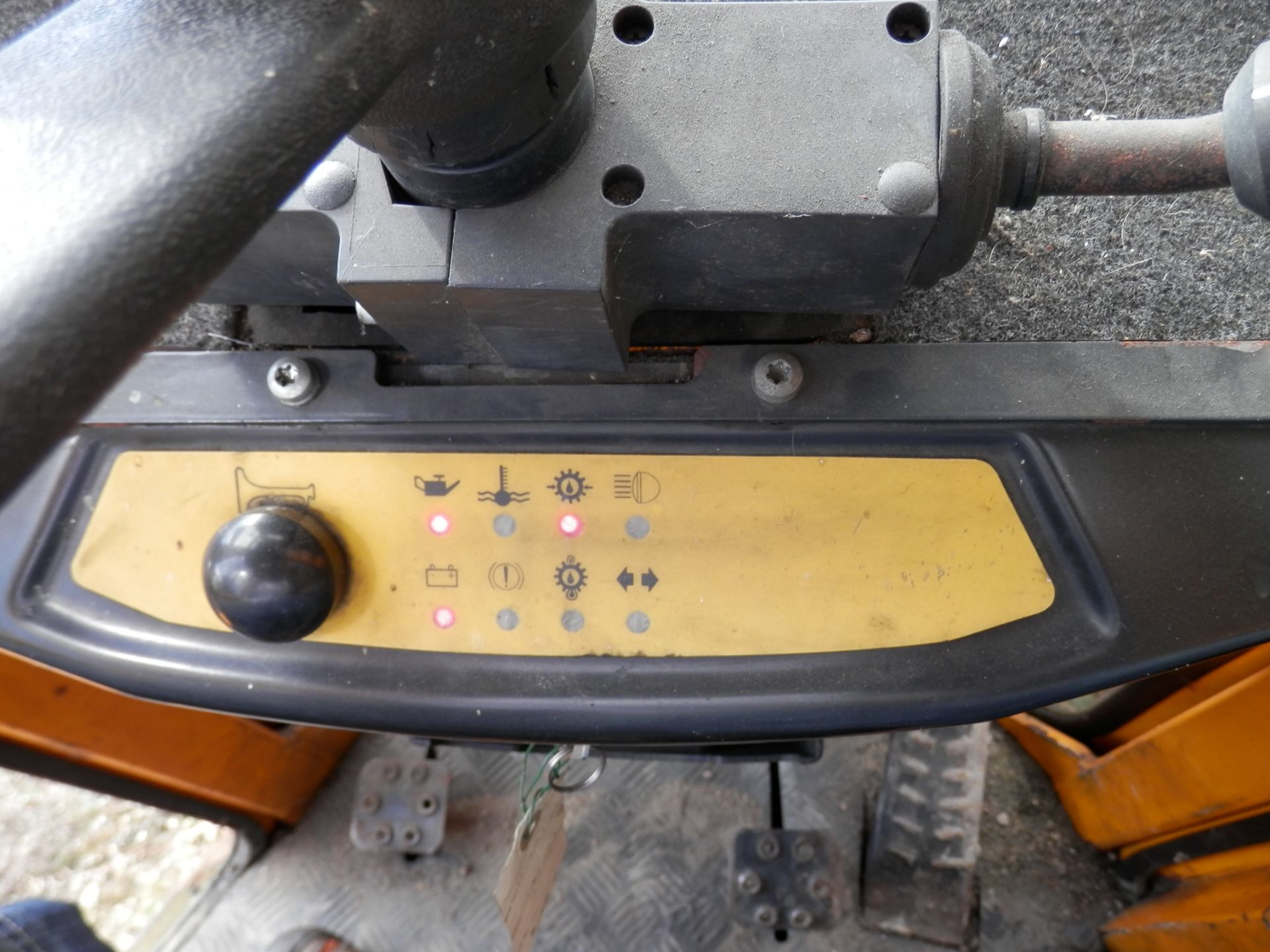 RARE 2005 THWAITES ENCLOSED CAB 5 TONNE DUMPER TRUCK, EX WATER BOARD. ALL WORKING. - Image 2 of 8