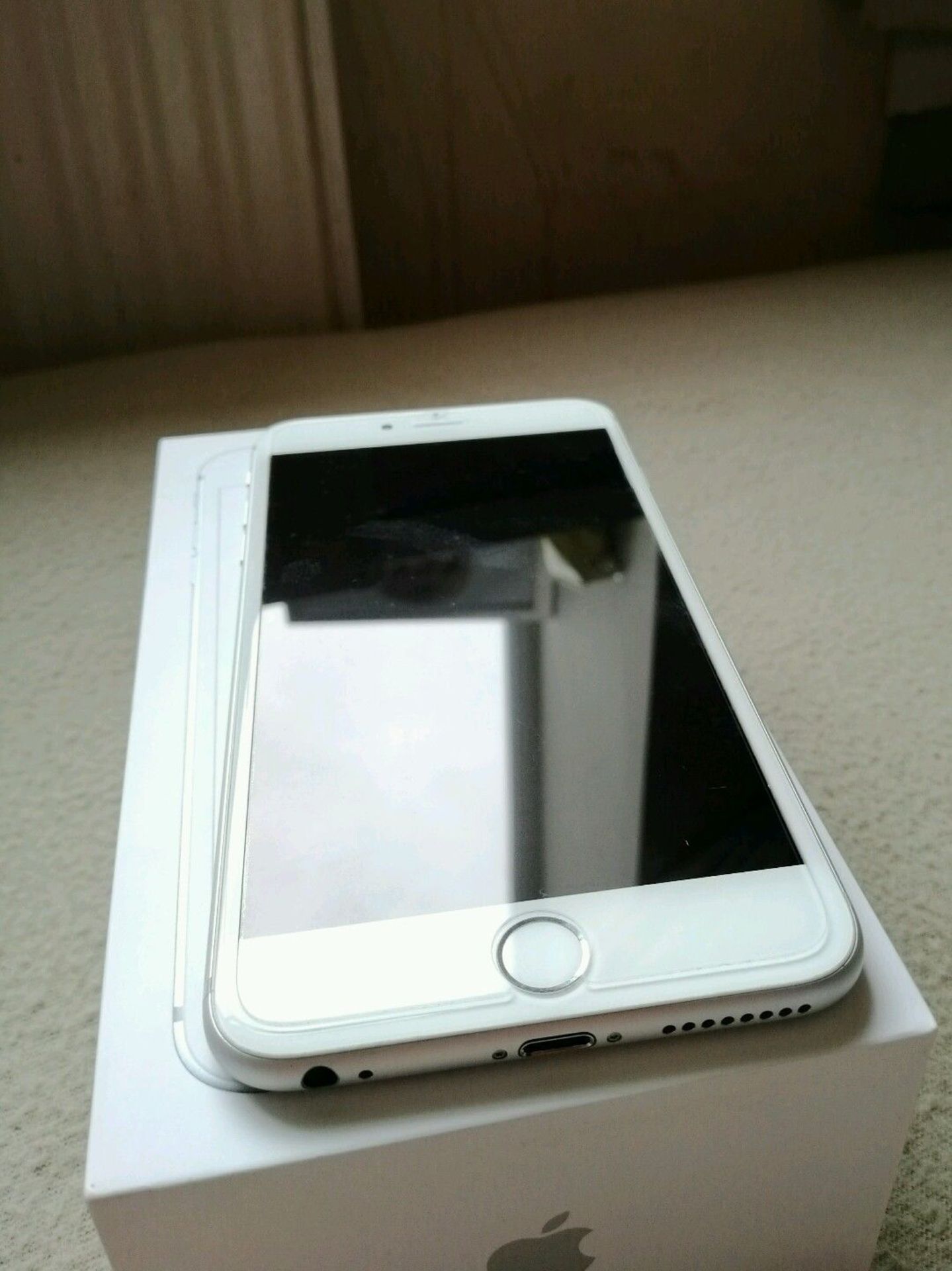 APPLE IPHONE 6S PLUS 32GB SILVER UNLOCKED - IN IMMACULATE CONDITION *NO VAT* - Image 9 of 9