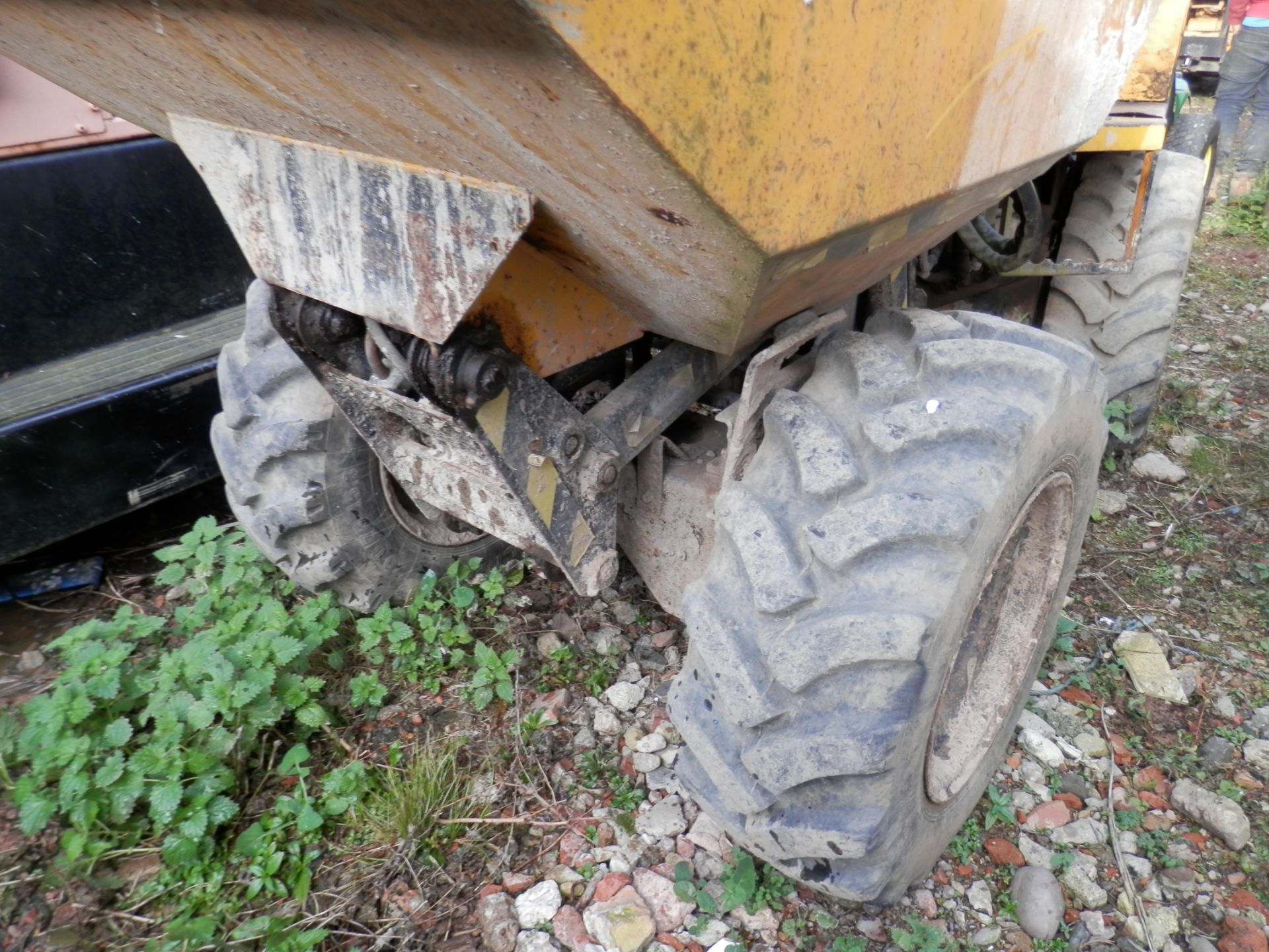 LIFTON 750KG DIESEL HIGH LIFT DUMPER - Image 7 of 9