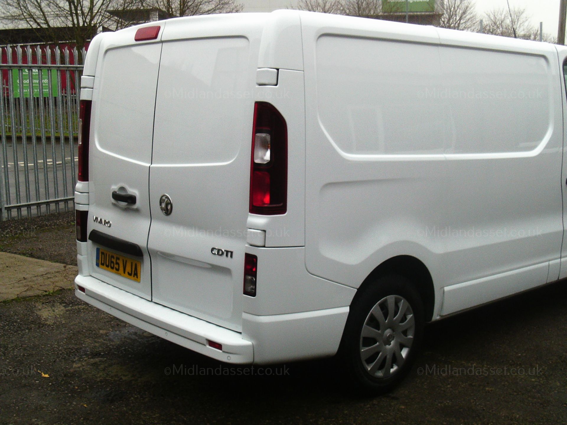 2015/65 REG VAUXHALL VIVARO 2900 SPORTIVE CDTI PANEL VAN ONE OWNER - Image 5 of 12