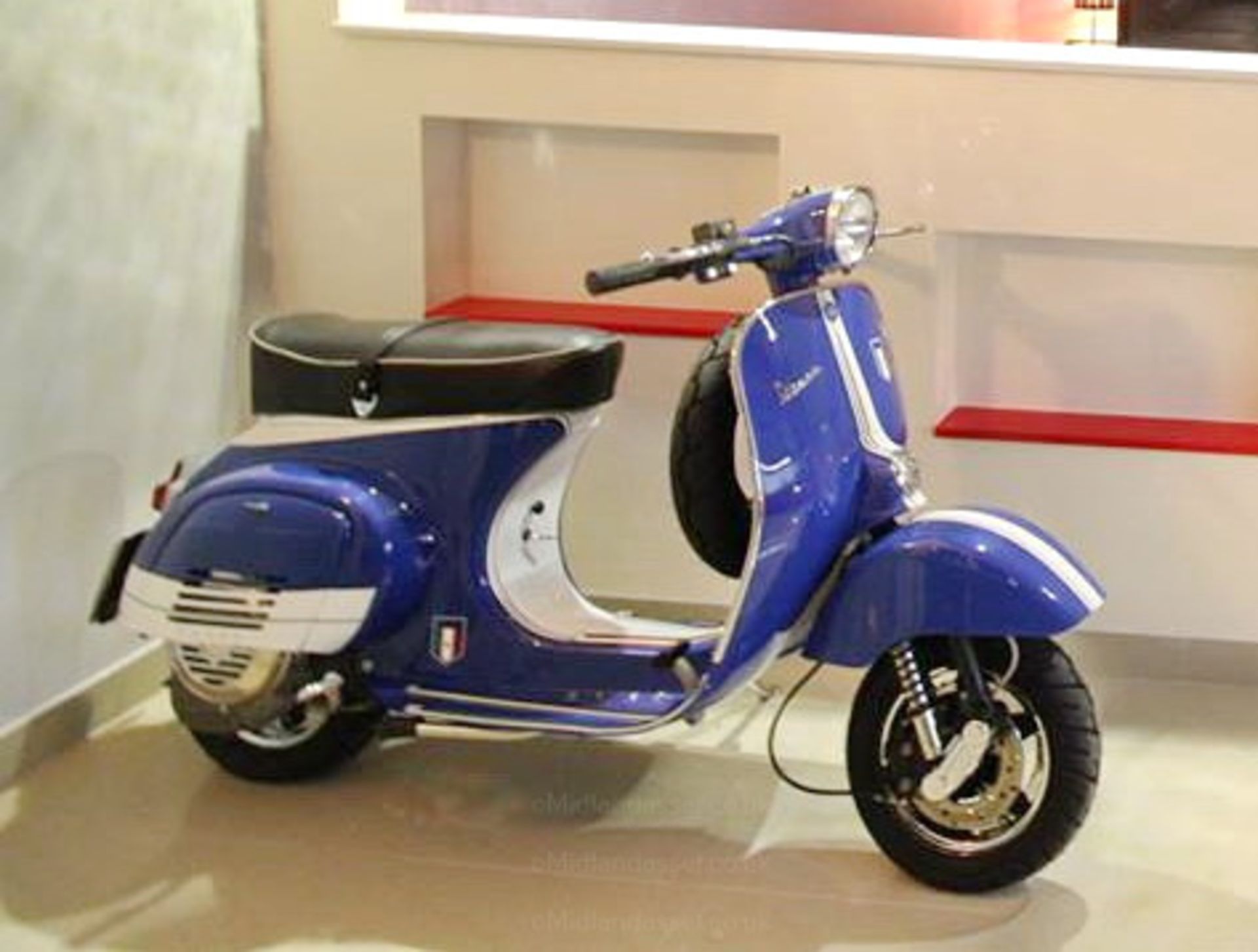 133cc Vespa Primavera fully restored - Bild 3 aus 11