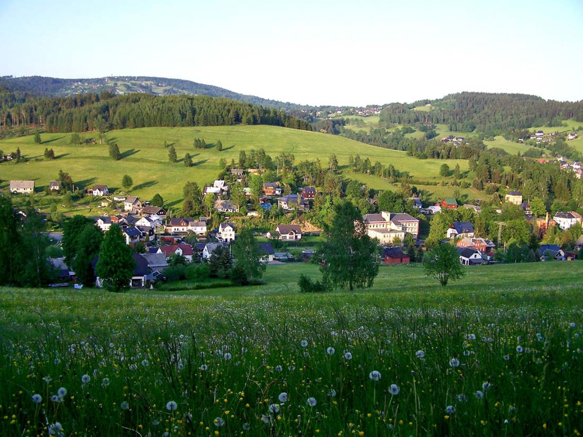 LARGE MULTI APARTMENT HOUSE IN KLINGENTHAL, GERMANY - Bild 33 aus 90