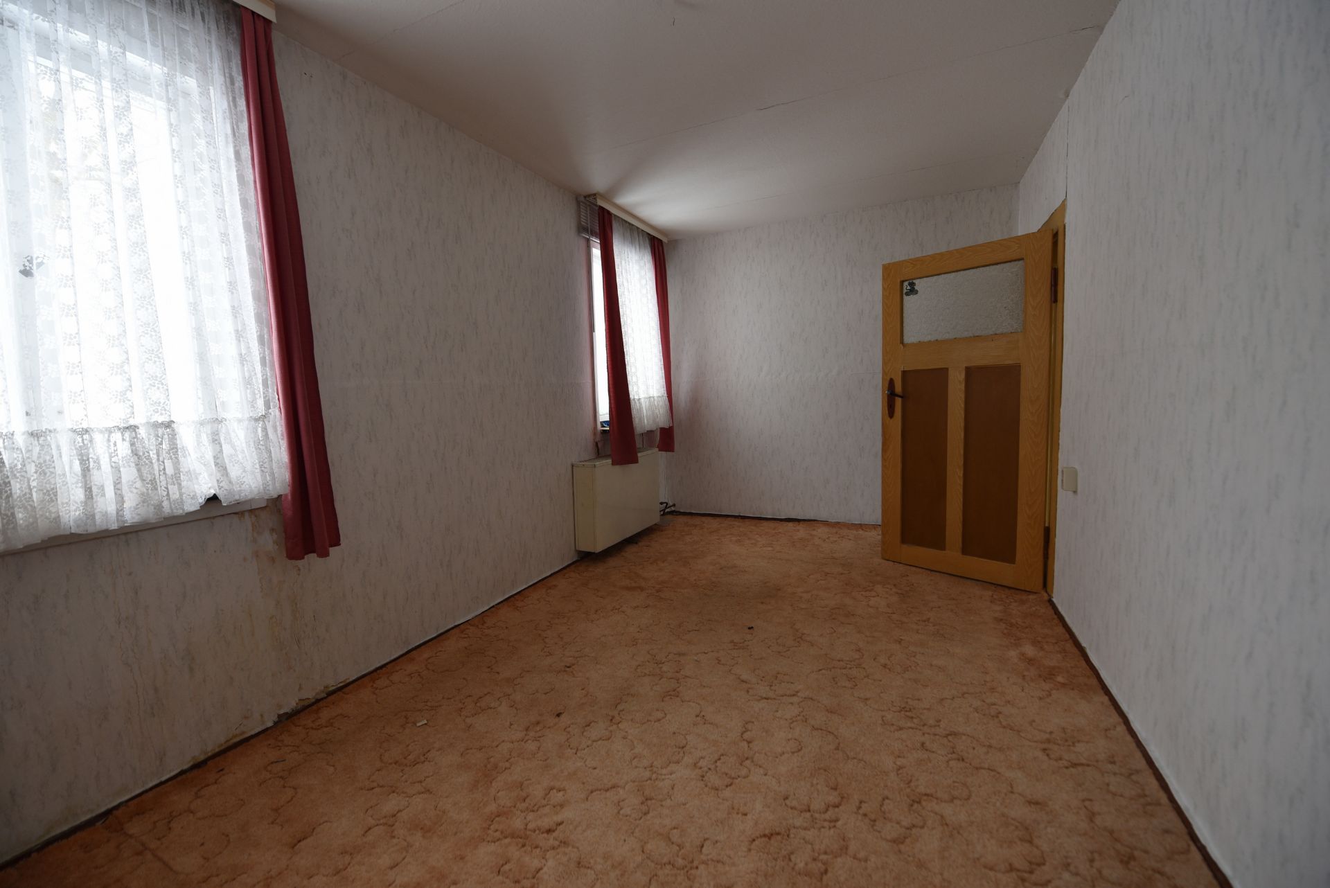 LARGE MULTI APARTMENT HOUSE IN KLINGENTHAL, GERMANY - Bild 36 aus 90