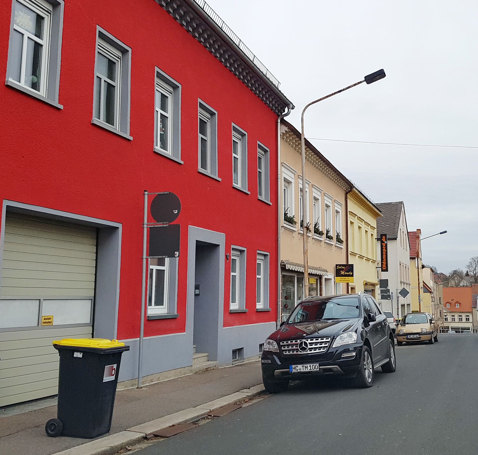 FREEHOLD MULTI APARTMENT BLOCK IN THE HISTORIC TOWN OF HAINICHEN, GERMANY - Image 49 of 51