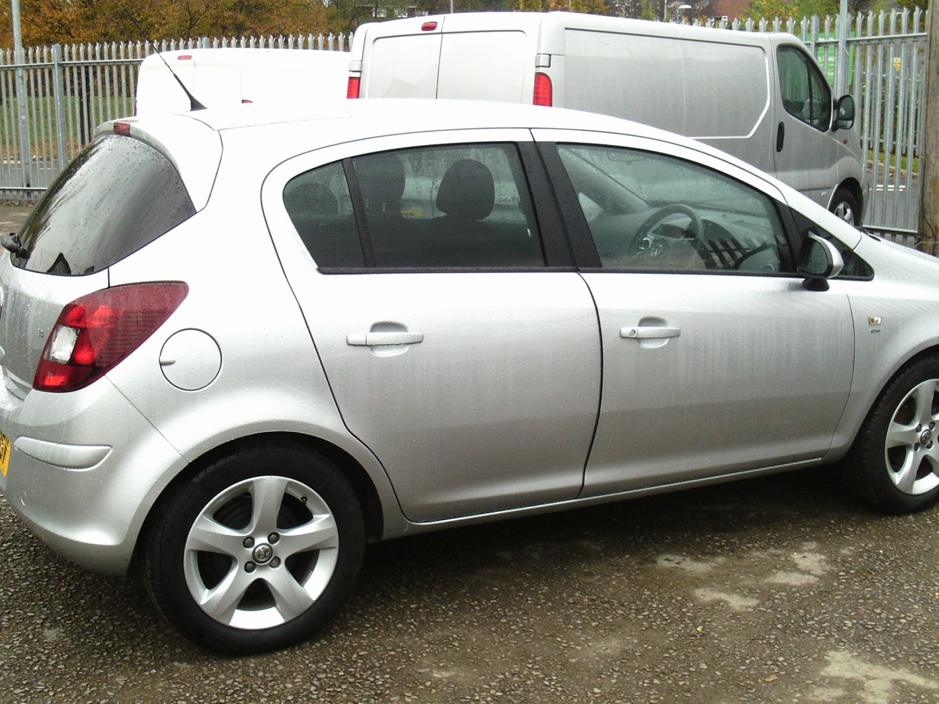 2014/64 REG VAUXHALL CORSA SXI 5 DOOR HATCHBACK ONE OWNER 16k miles - Image 3 of 10