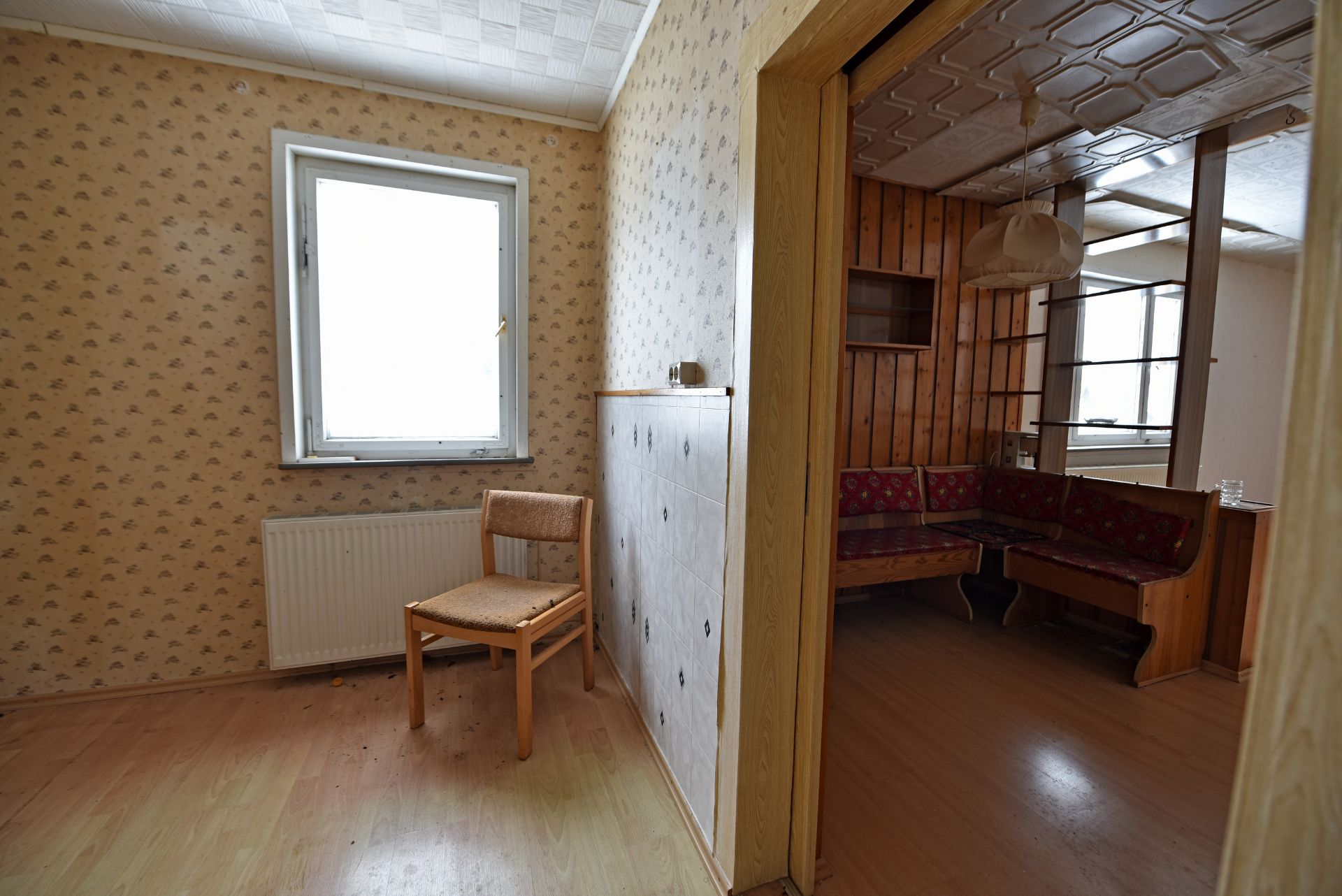 LARGE MULTI APARTMENT HOUSE IN KLINGENTHAL, GERMANY - Bild 41 aus 90