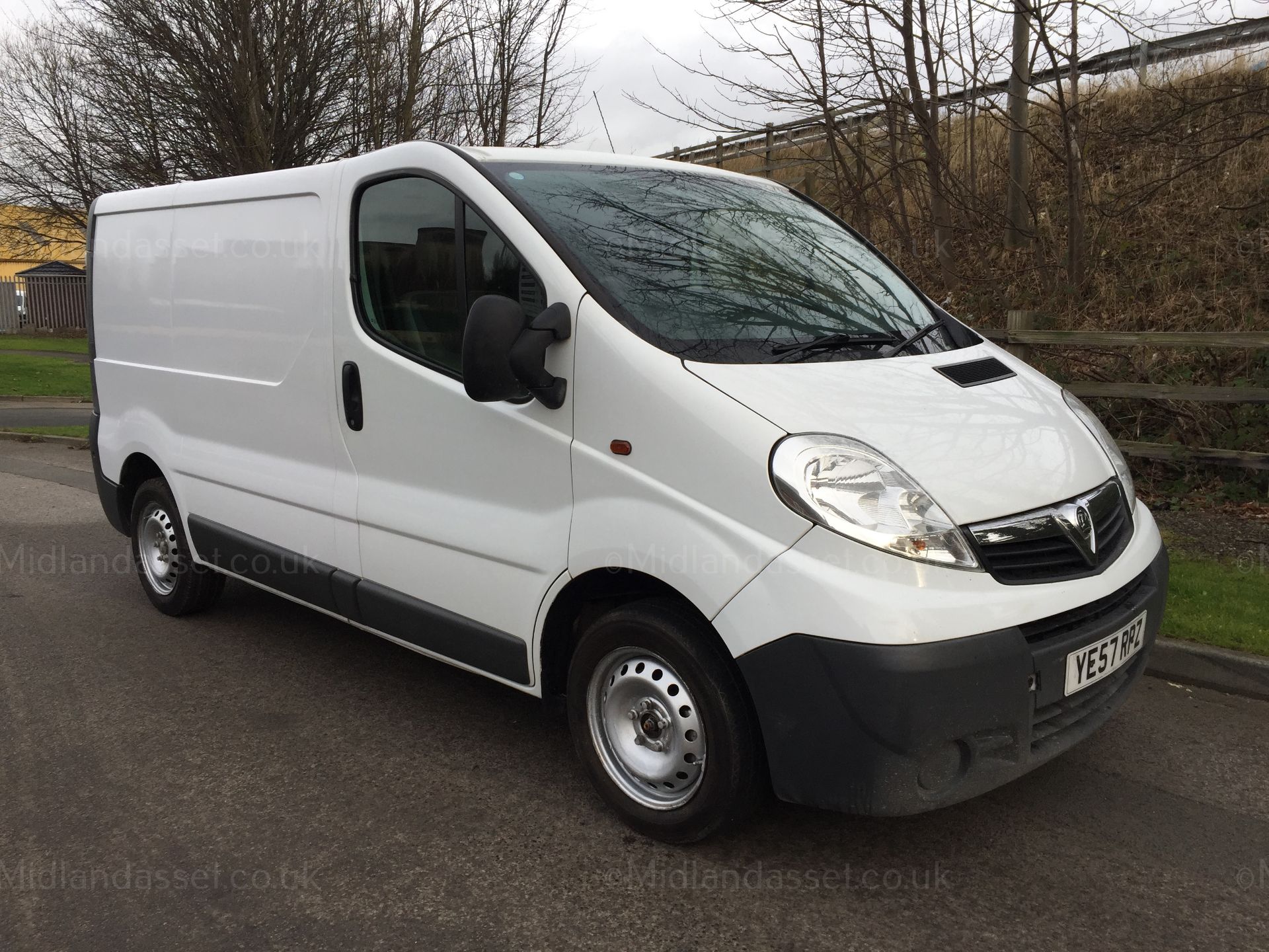 2007/57 REG VAUXHALL VIVARO 2700 CDTI SWB PANEL VAN *NO VAT*