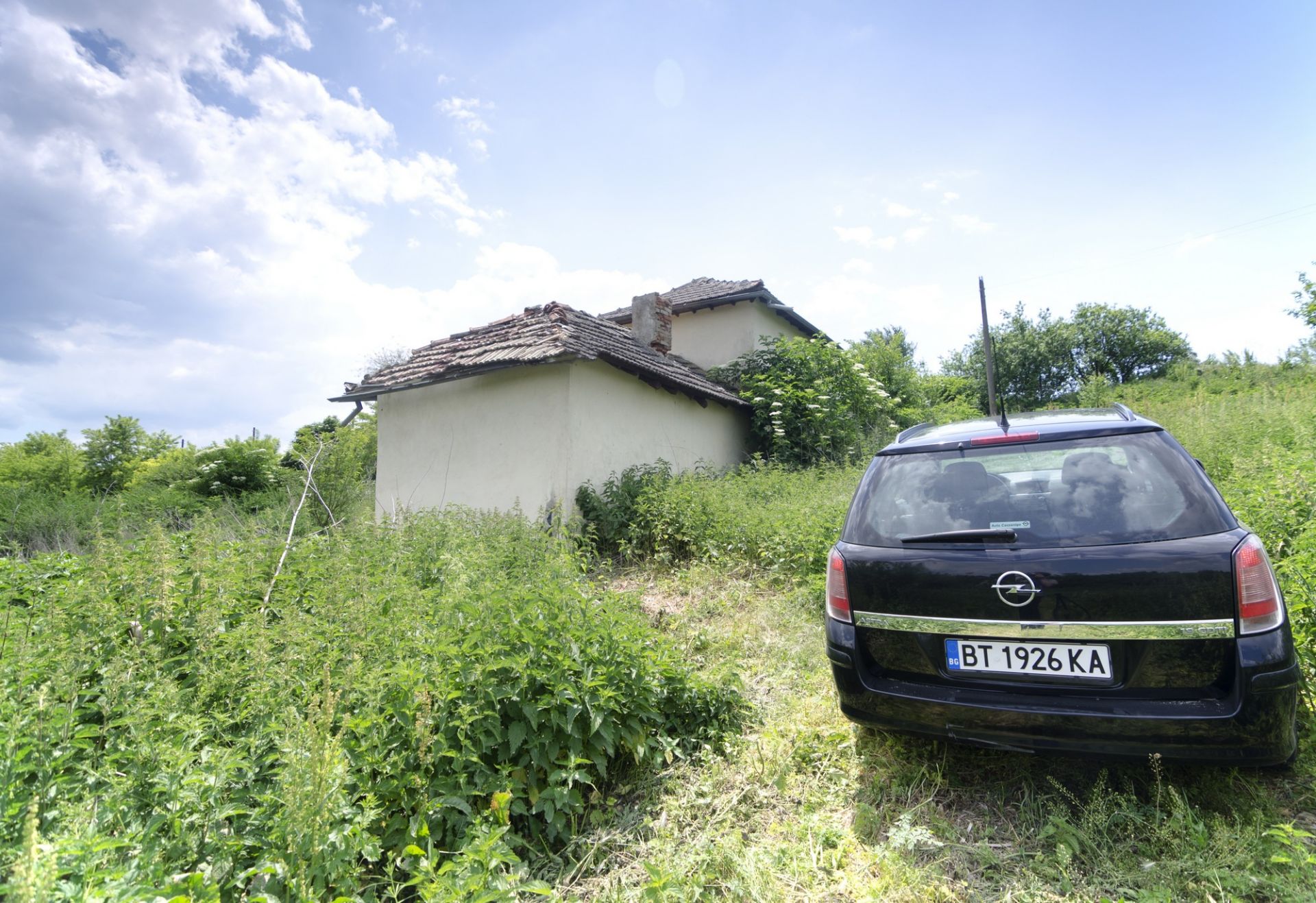 NICE FREEHOLD HOUSE IZVOROVO, DOBRICH, BULGARIA - Image 7 of 9