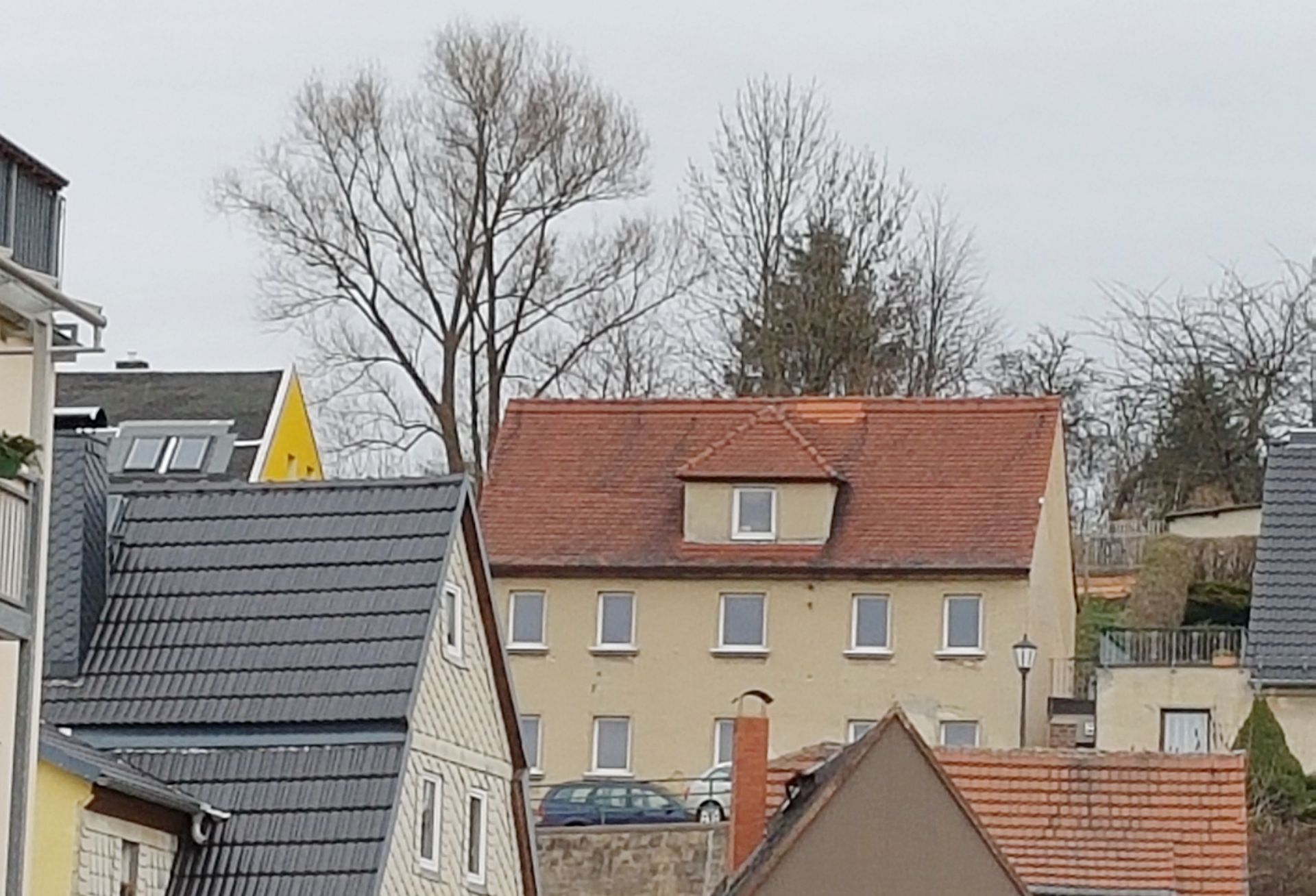 FREEHOLD MULTI APARTMENT BLOCK IN THE HISTORIC TOWN OF HAINICHEN, GERMANY - Image 35 of 51