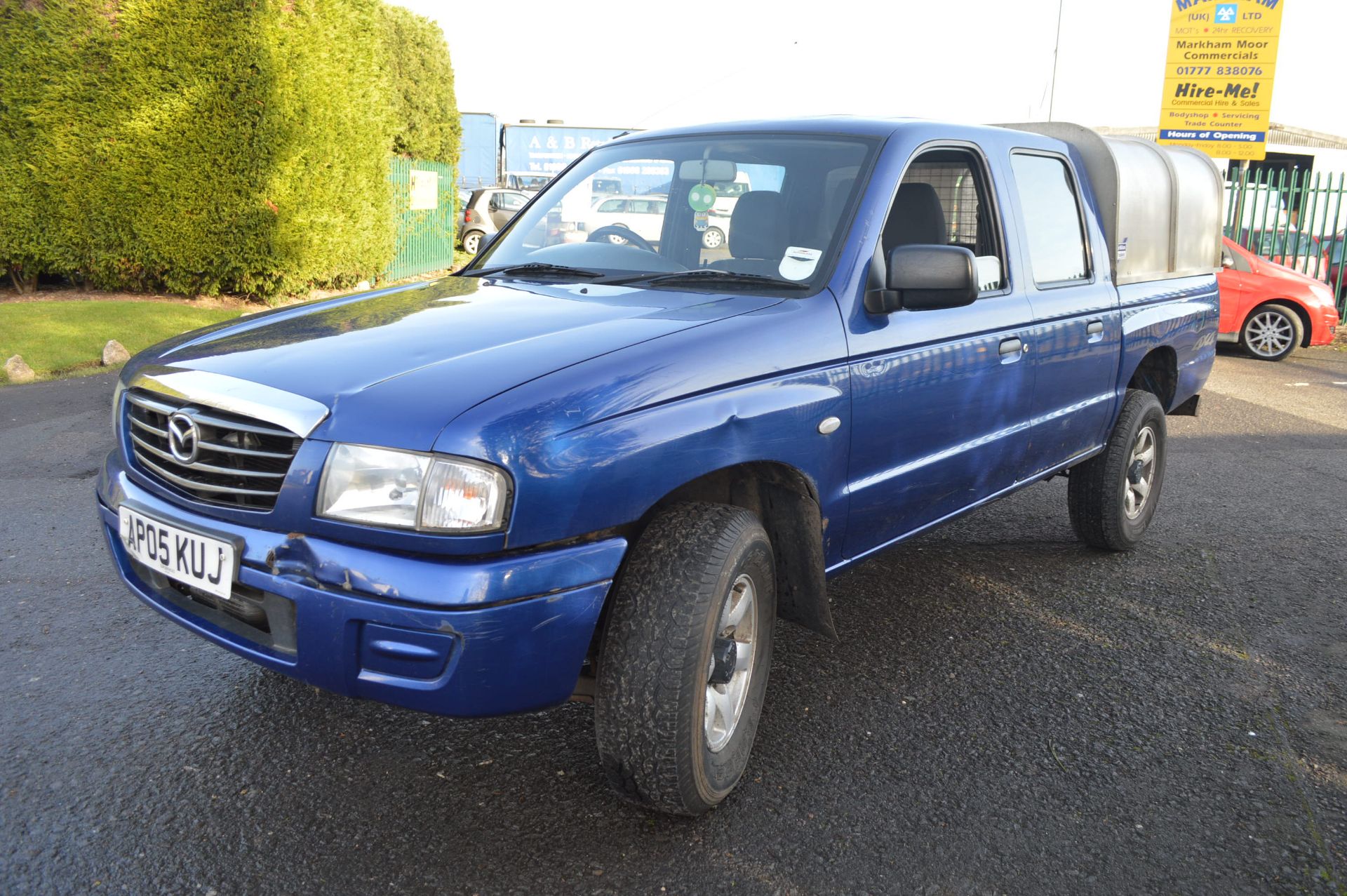 NR -2005/05 REG BLUE MAZDA B2500 4X4 DOUBLE CAB TURBO DIESEL - Image 3 of 22