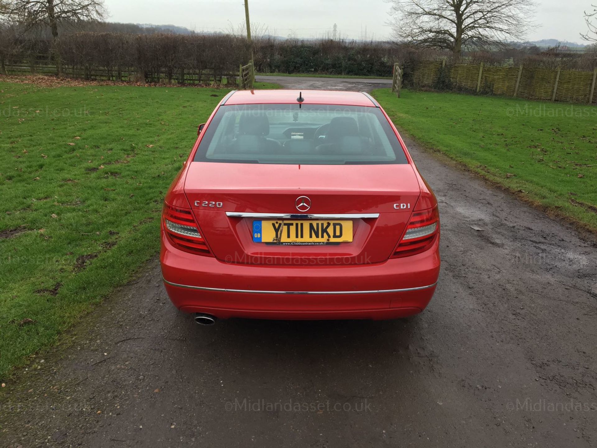 2011/11 REG MERCEDES BENZ C220 ELEGANCE CDI BLUE EFFICIENCY ONE FORMER KEEPER *NO KNOWN FAULTS* - Image 6 of 25