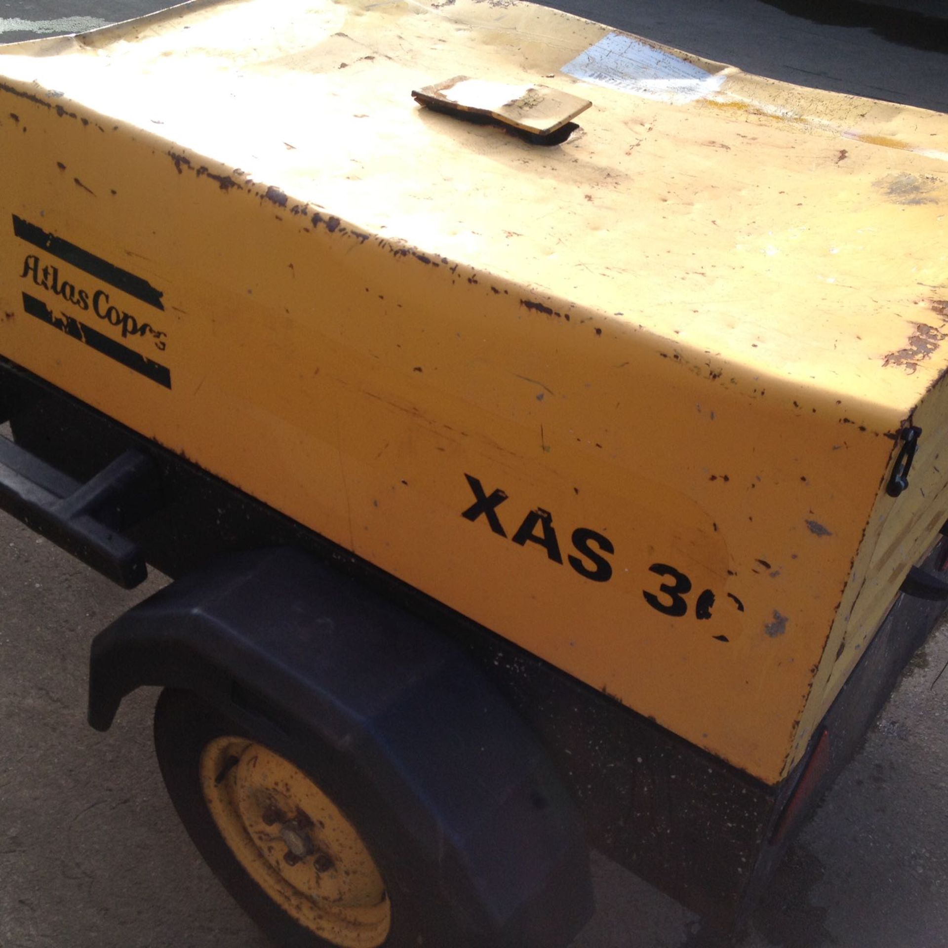 ATLAS COPCO XAS 30 TOWABLE COMPRESSOR - Image 2 of 5