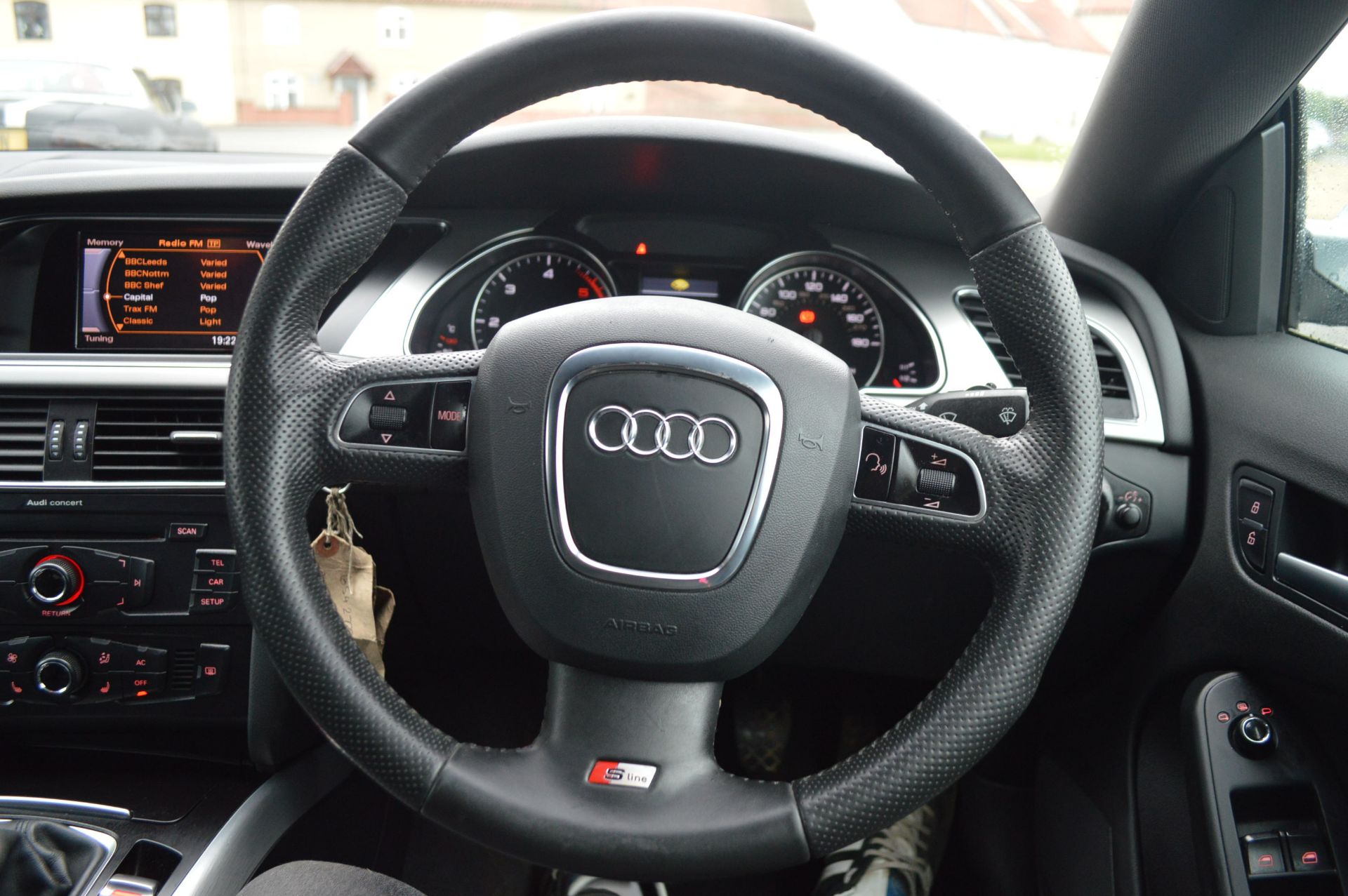 2011/11 REG AUDI A5 S LINE TDI, SERVICE HISTORY, 2 FORMER KEEPERS *NO VAT* - Image 20 of 28