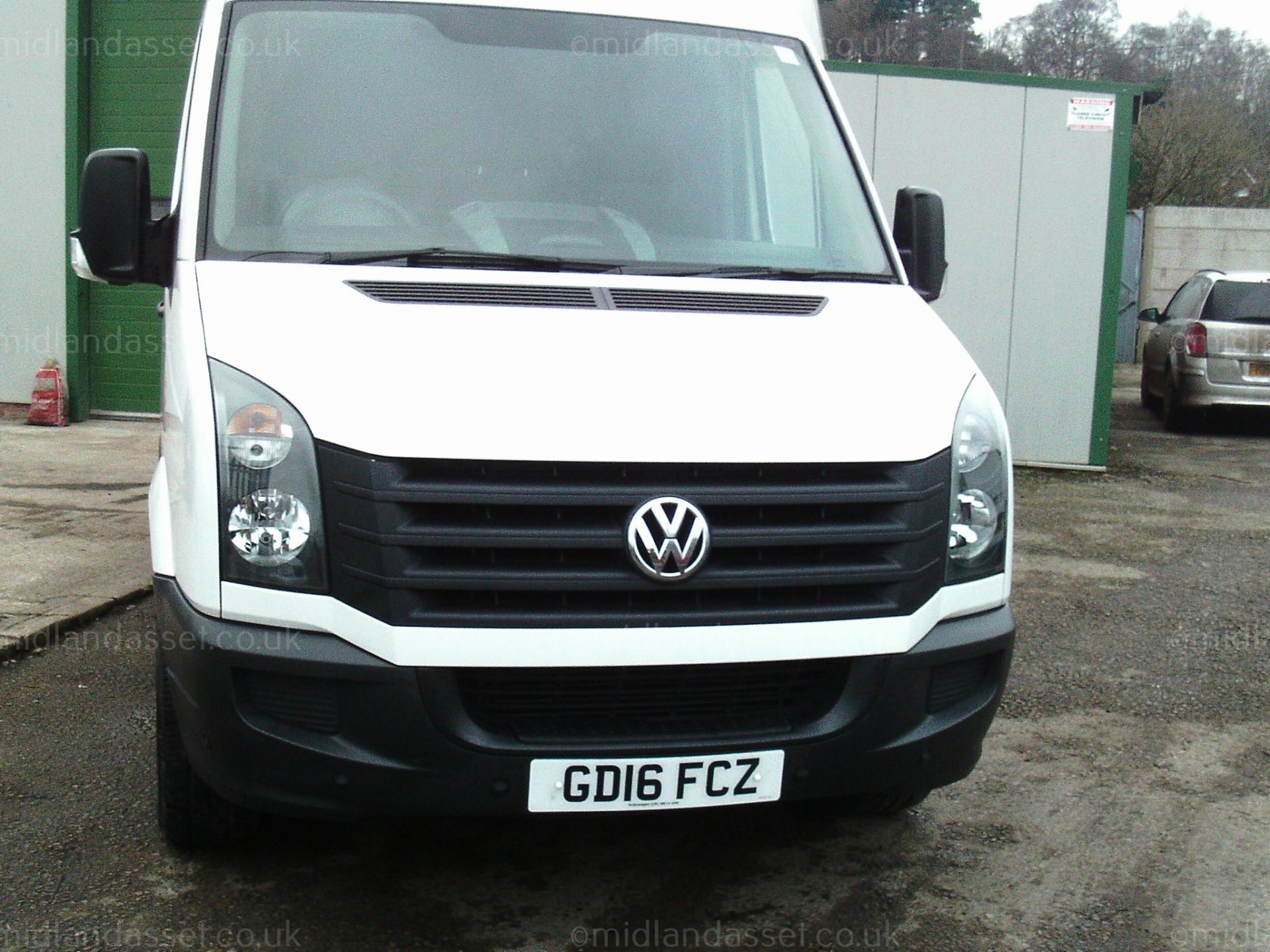 2016/16 REG VOLKSWAGEN CRAFTER CR35 TDI LWB PANEL VAN ONE OWNER 12k miles - Image 3 of 17