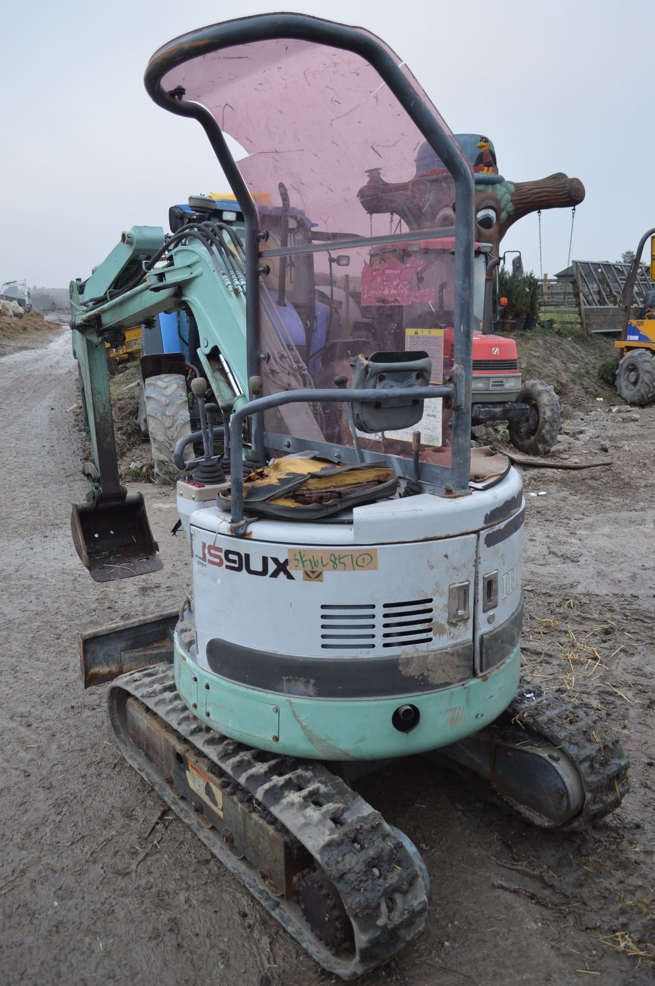 IHI IS9UX MINI DIGGER - IN WORKING ORDER *PLUS VAT* - Image 7 of 9