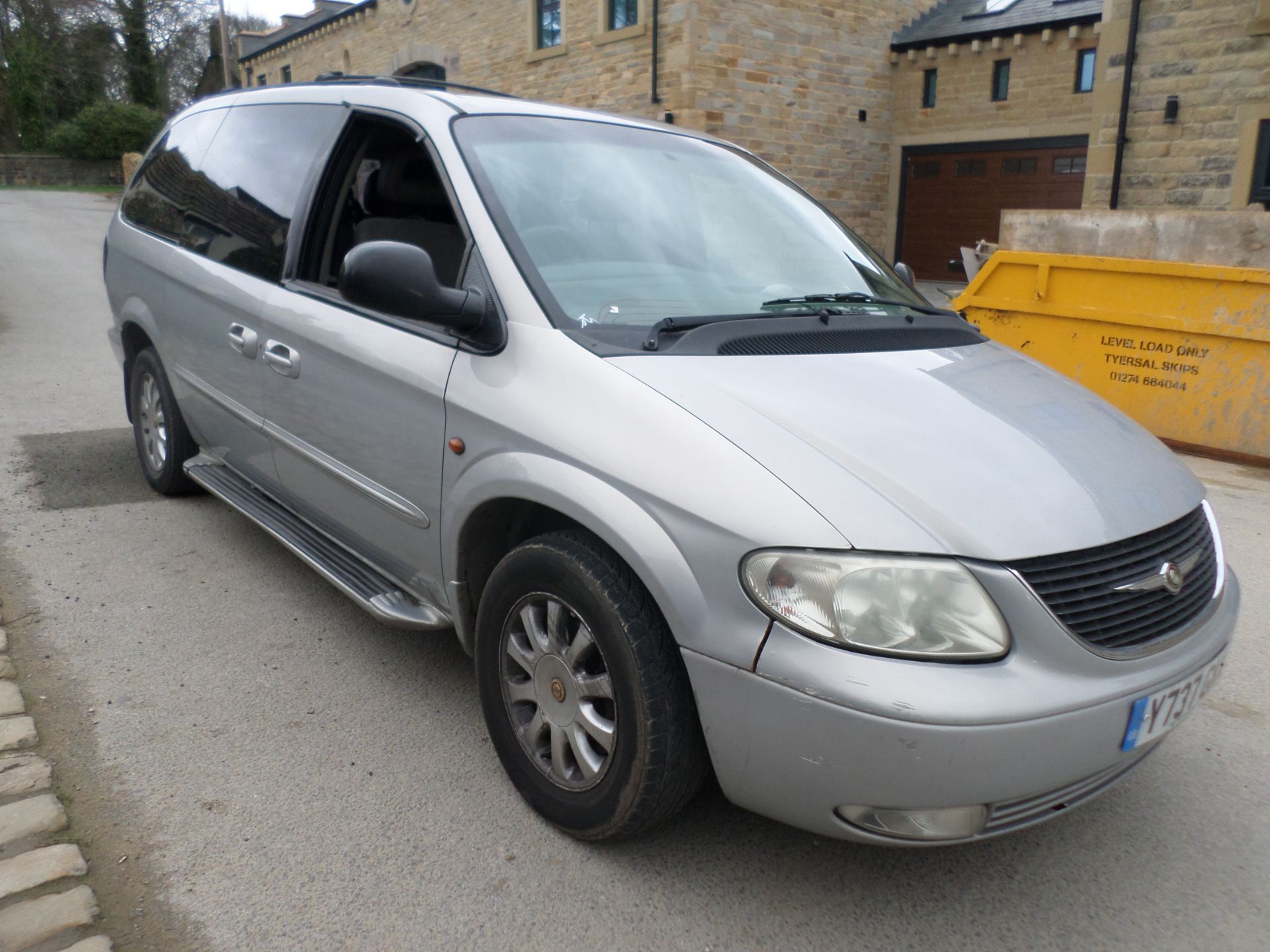 2001/Y REG CHRYSLER GRAND VOYAGER CRD LX 7 SEATER *NO VAT* - Image 2 of 9