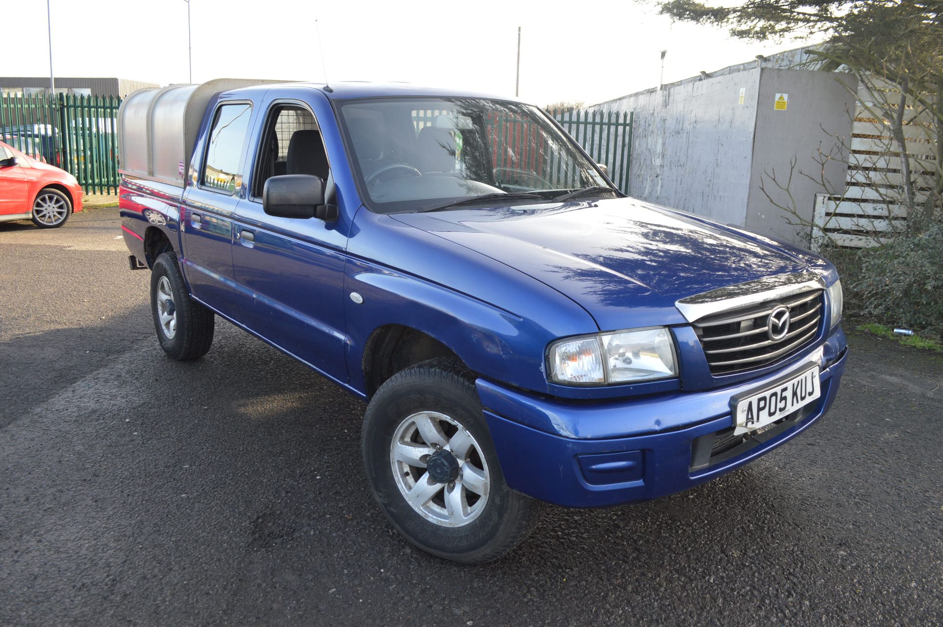 2005/05 REG BLUE MAZDA B2500 4X4 DOUBLE CAB TURBO DIESEL