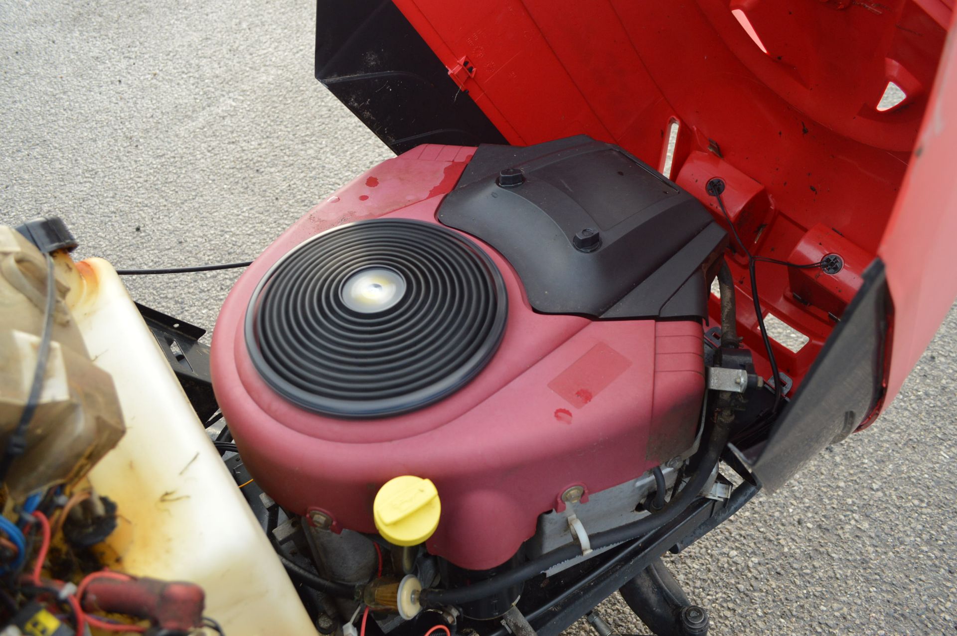 2003 MOUNT-FIELD 2048H HYDRO-STATIC RIDE-ON LAWNMOWER *NO VAT* - Image 11 of 12