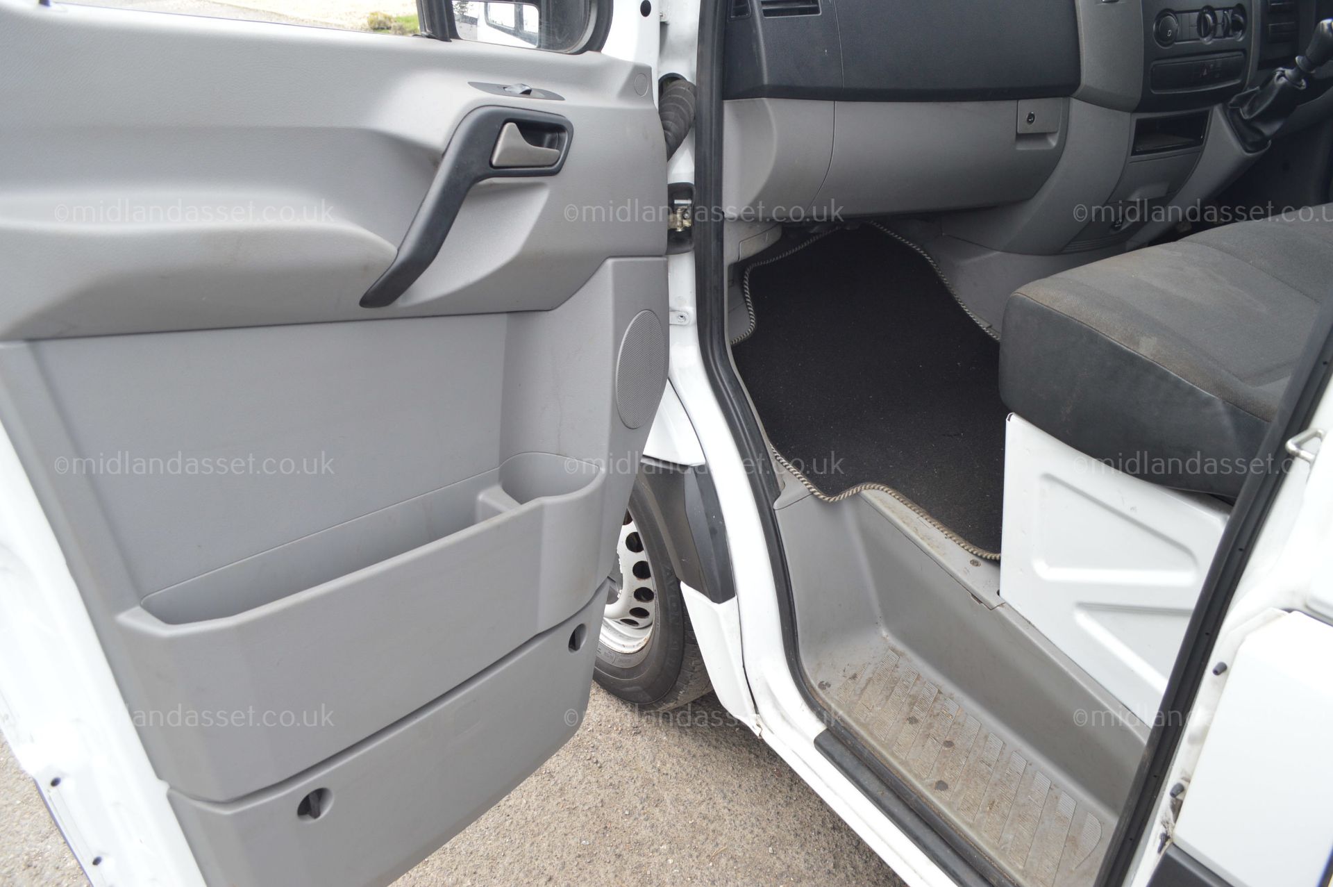 2014/14 REG MERCEDES SPRINTER 313 CDI PANEL VAN *NO VAT* - Image 12 of 18