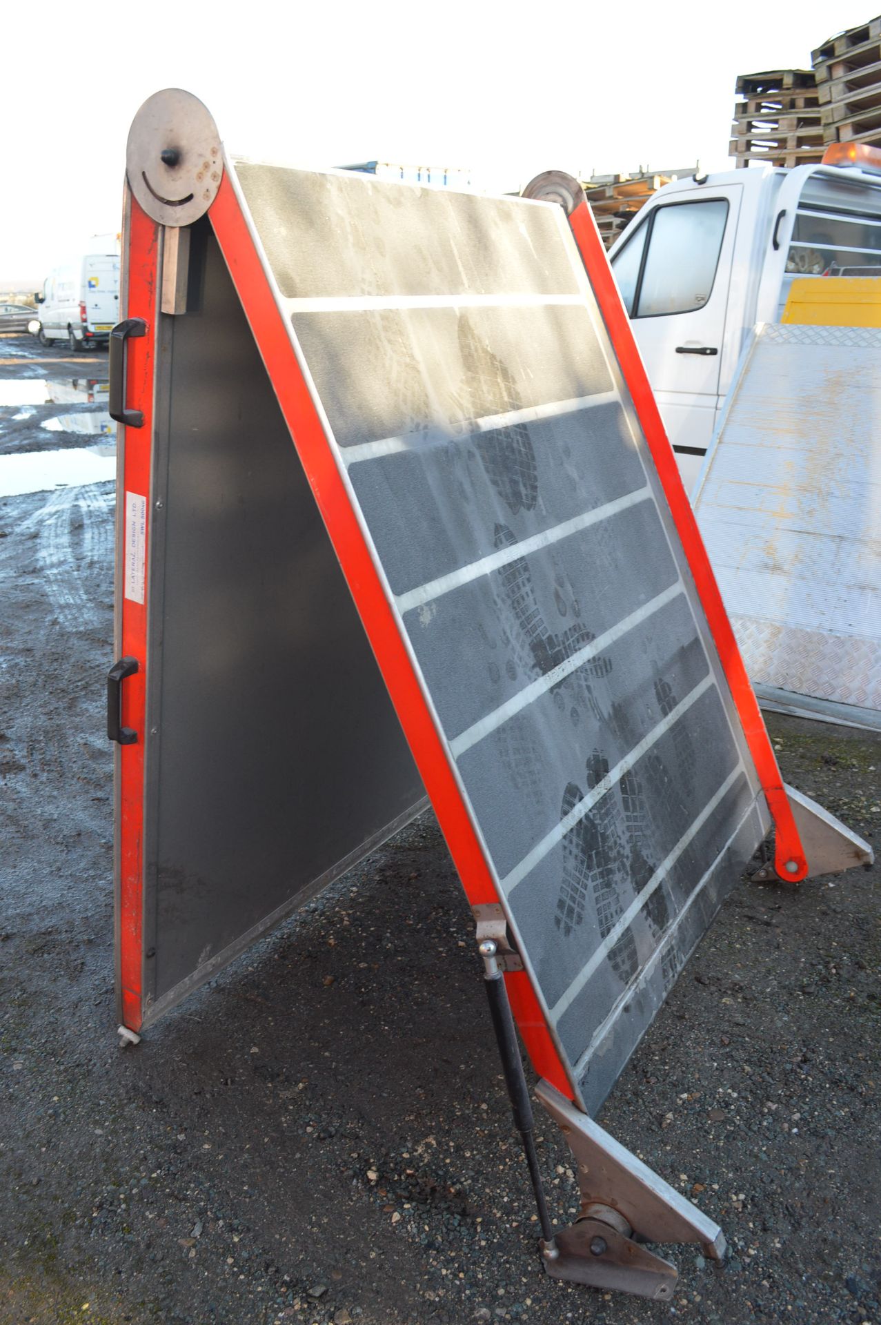 MOTORCYCLE TRANSPORTER DISABLED/MOTORCYCLE RAMP *NO VAT*