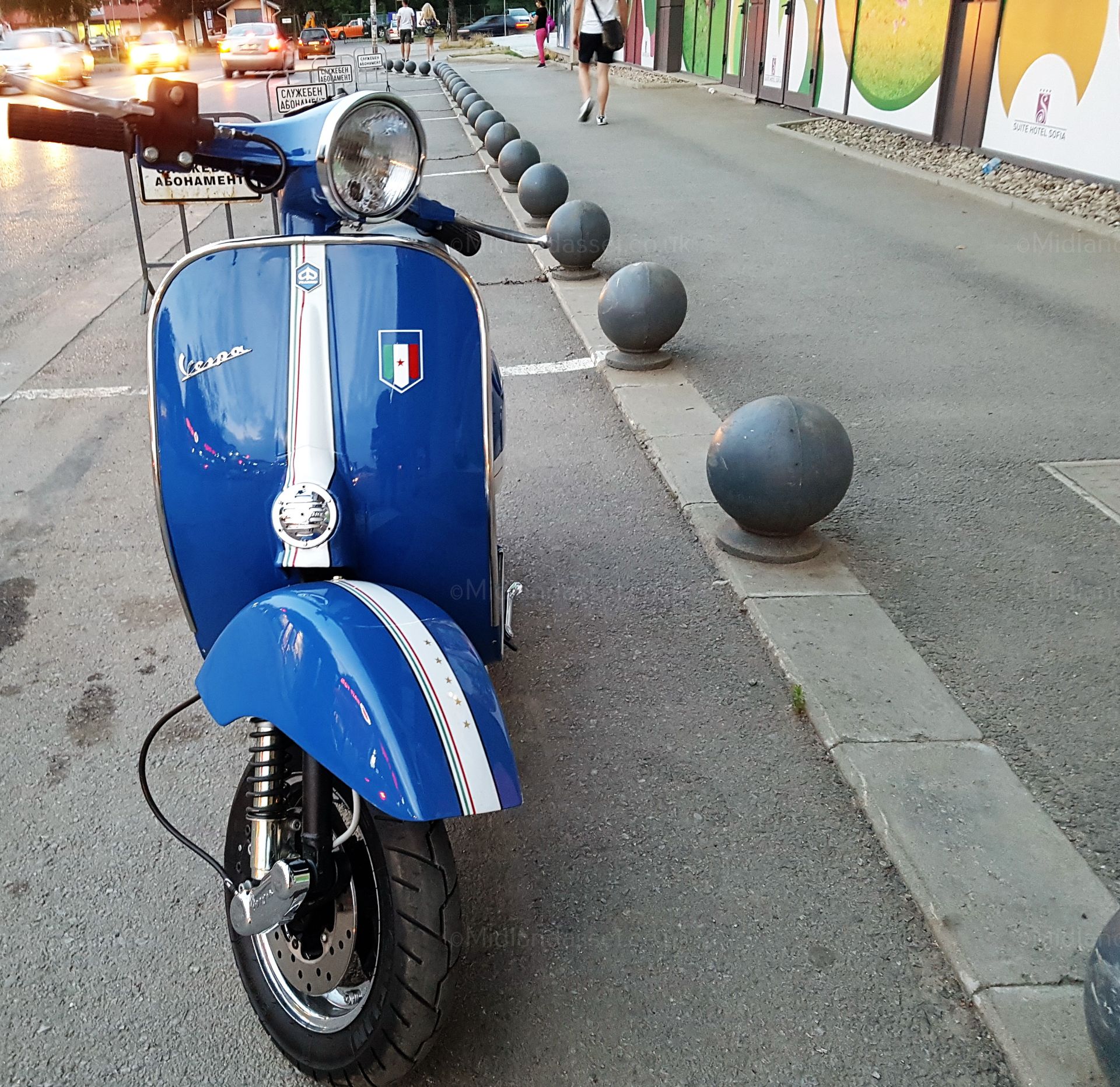 133cc Vespa Primavera fully restored - Image 2 of 11