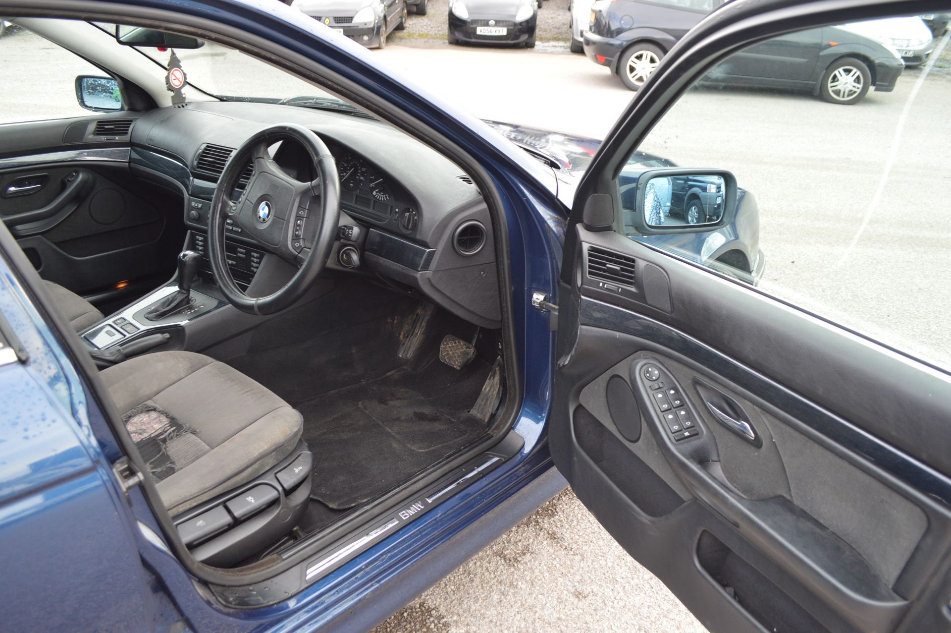 1998/R REG BLUE BMW 520I SE AUTOMATIC, AIR CON, 165K MILES *NO VAT* - Image 22 of 34