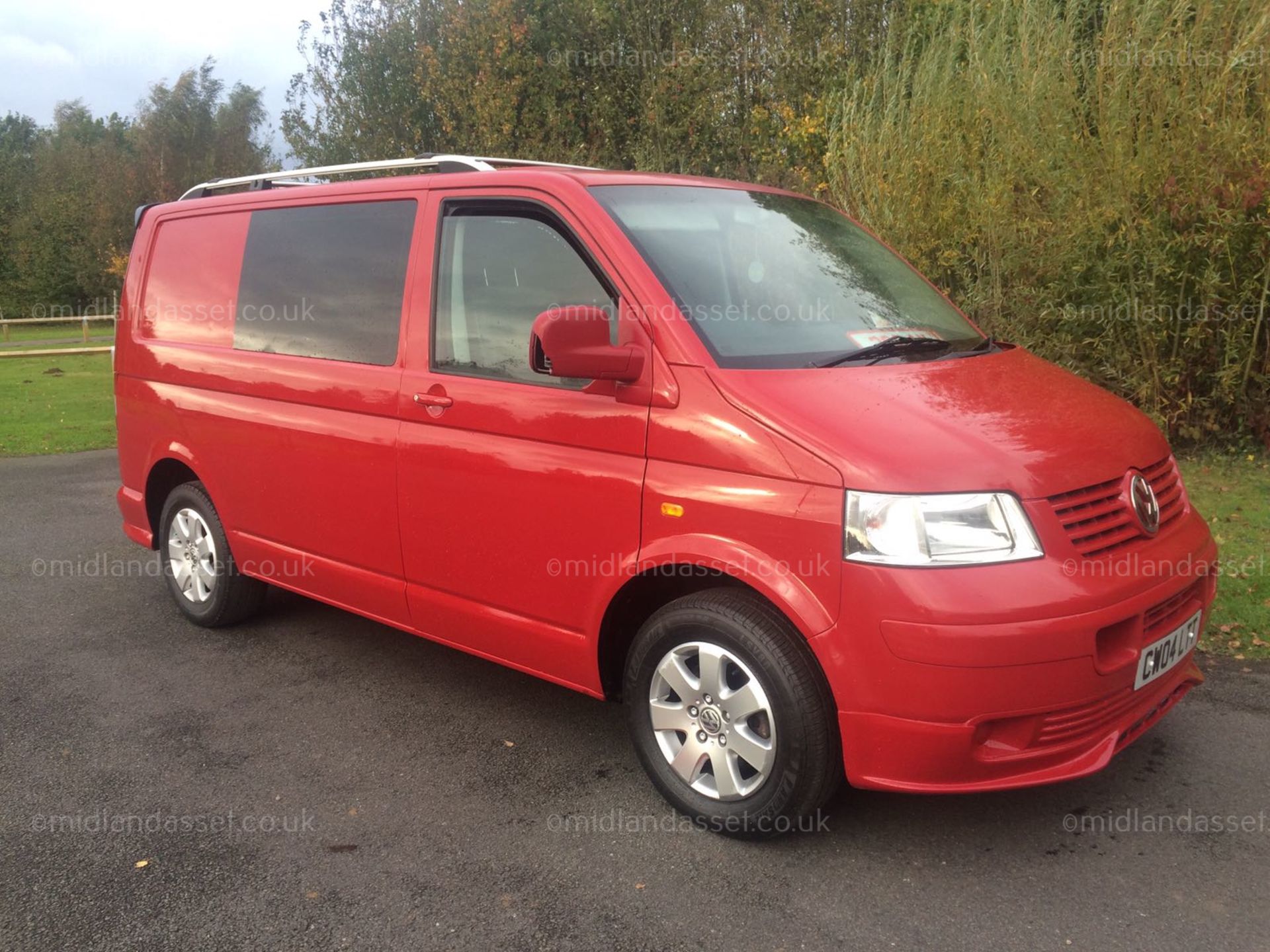 2004/04 REG VOLKSWAGEN TRANSPORTER T30 104 TDI 6 SEAT COMBI VAN *NO VAT*