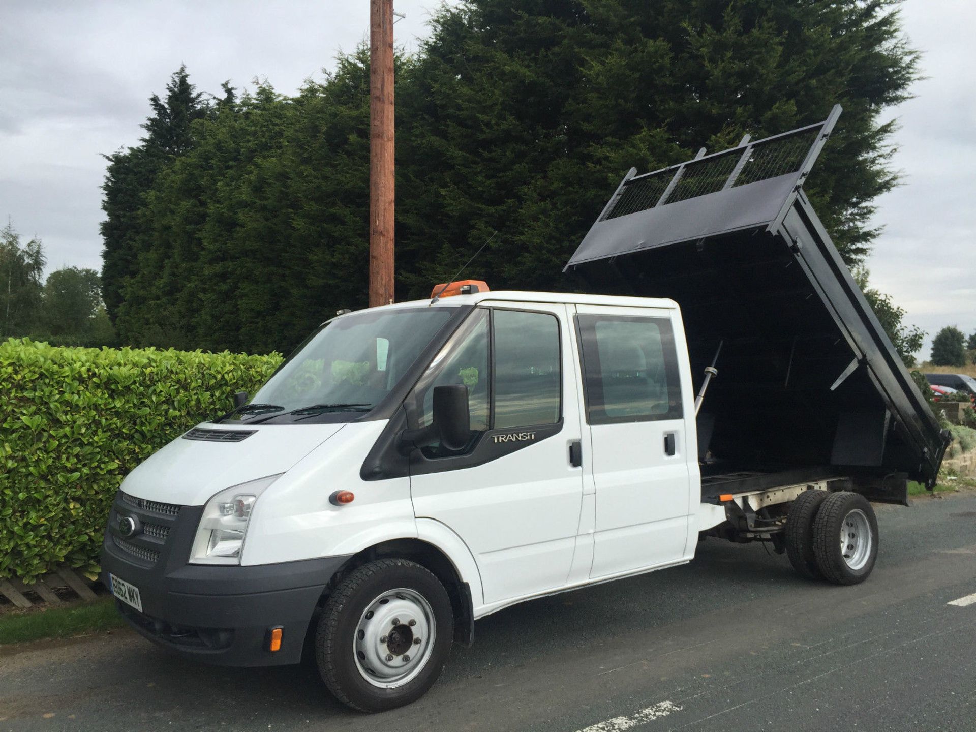 2012/12 REG FORD TRANSIT 100 T350 RWD DOUBLE CAB TIPPER, DROPSIDE PICK-UP EURO 5 *PLUS VAT* - Image 2 of 5