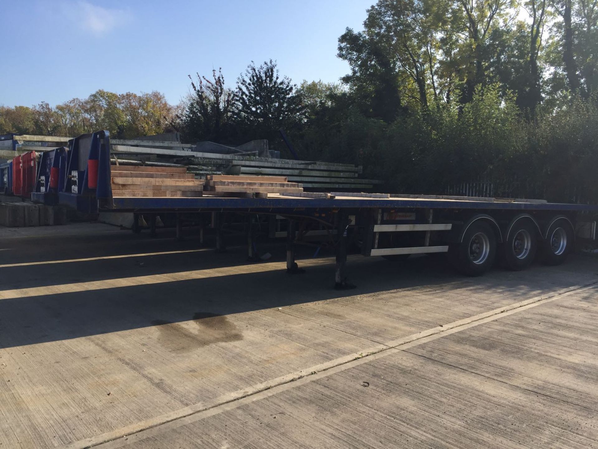 2003 36FT TRI-AXLE TRAILER, STILL IN USE TESTED UNTIL 2017