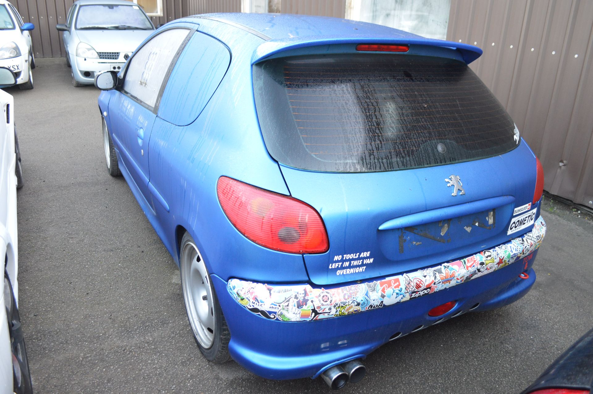 2003/03 REG PEUGEOT 206 GTI 180 - INSIDE HAS BEEN REMOVED *NO VAT* - Image 4 of 10