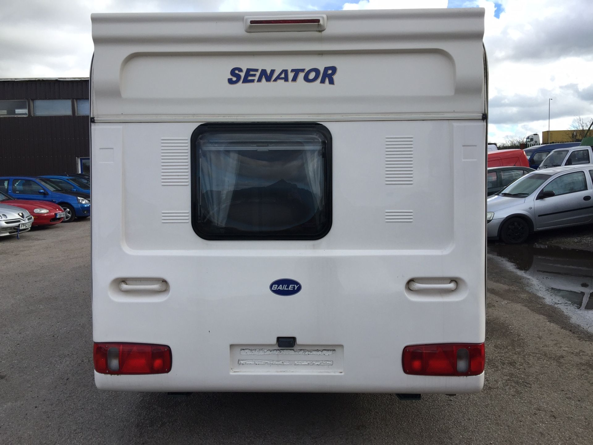 BAILEY SENATOR 3 BERTH CARAVAN 2000 ANNIVERSARY YEAR EDITION *NO VAT* - Image 9 of 33