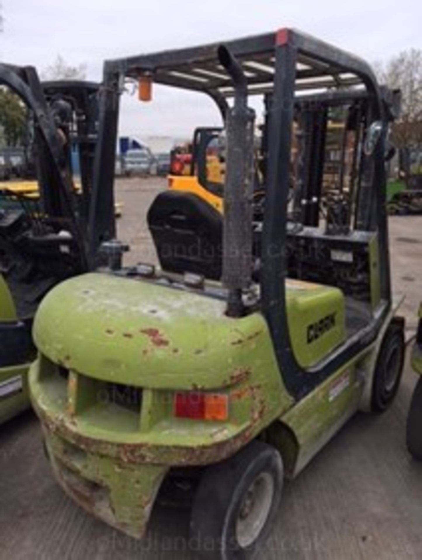 2000 SAMSUNG SF20D DIESEL COUNTERBALANCE FORK TRUCK - Image 4 of 4