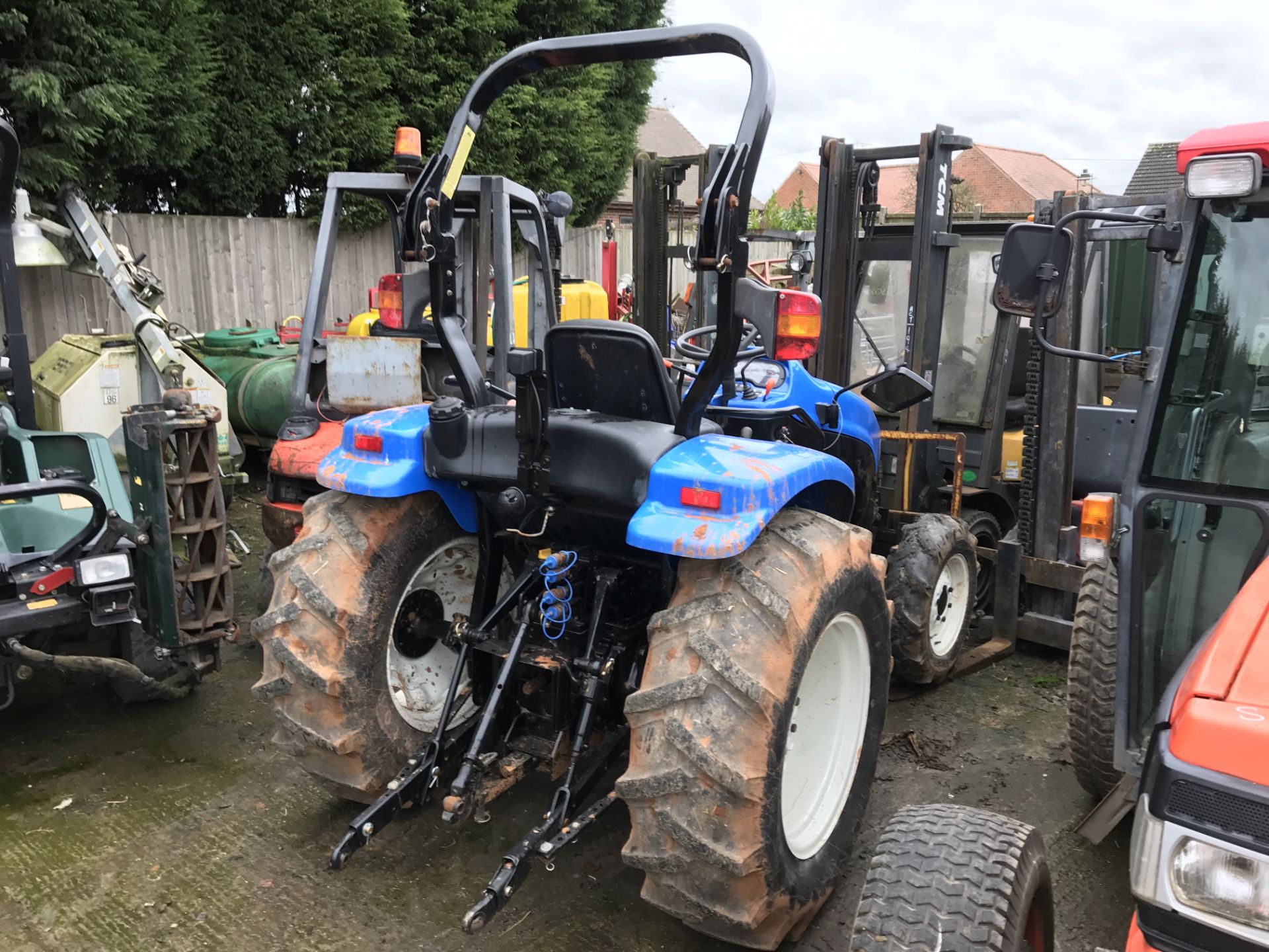 BLUE NEW HOLLAND TRACTOR *PLUS VAT* - Image 2 of 10