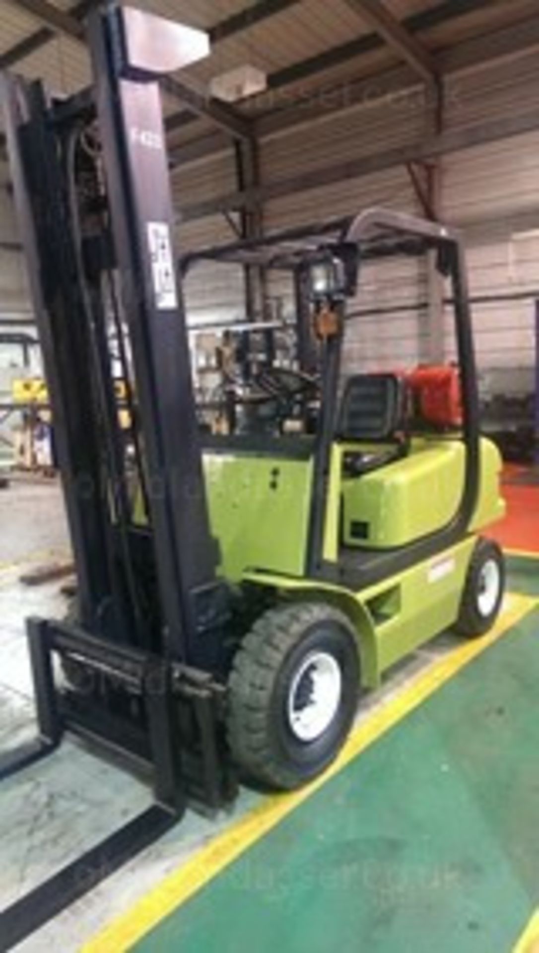 2003 SAMSUNG SF20L LPG COUNTERBALANCE FORK TRUCK - Image 2 of 4
