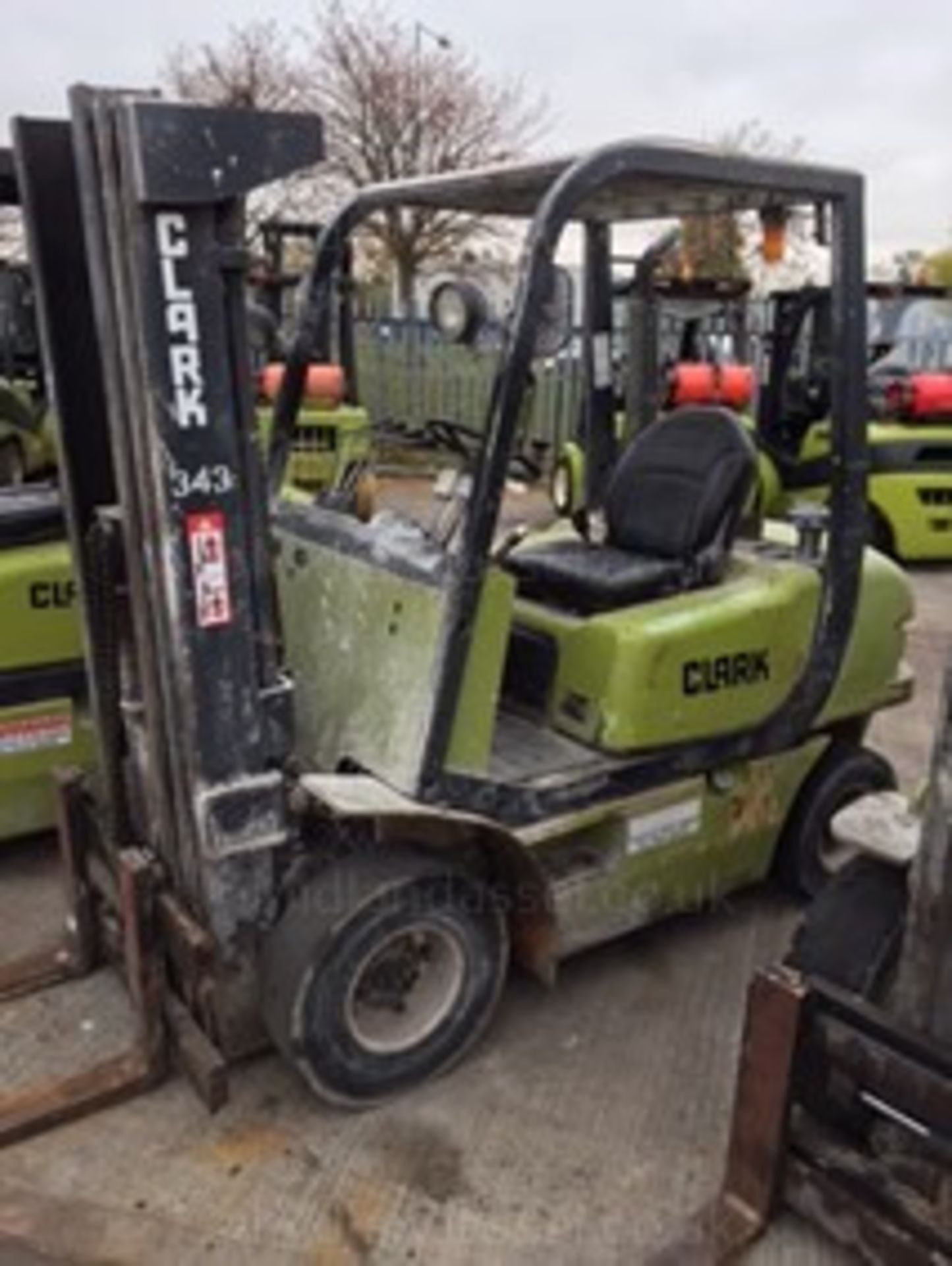 2000 SAMSUNG SF20D DIESEL COUNTERBALANCE FORK TRUCK - Image 2 of 4