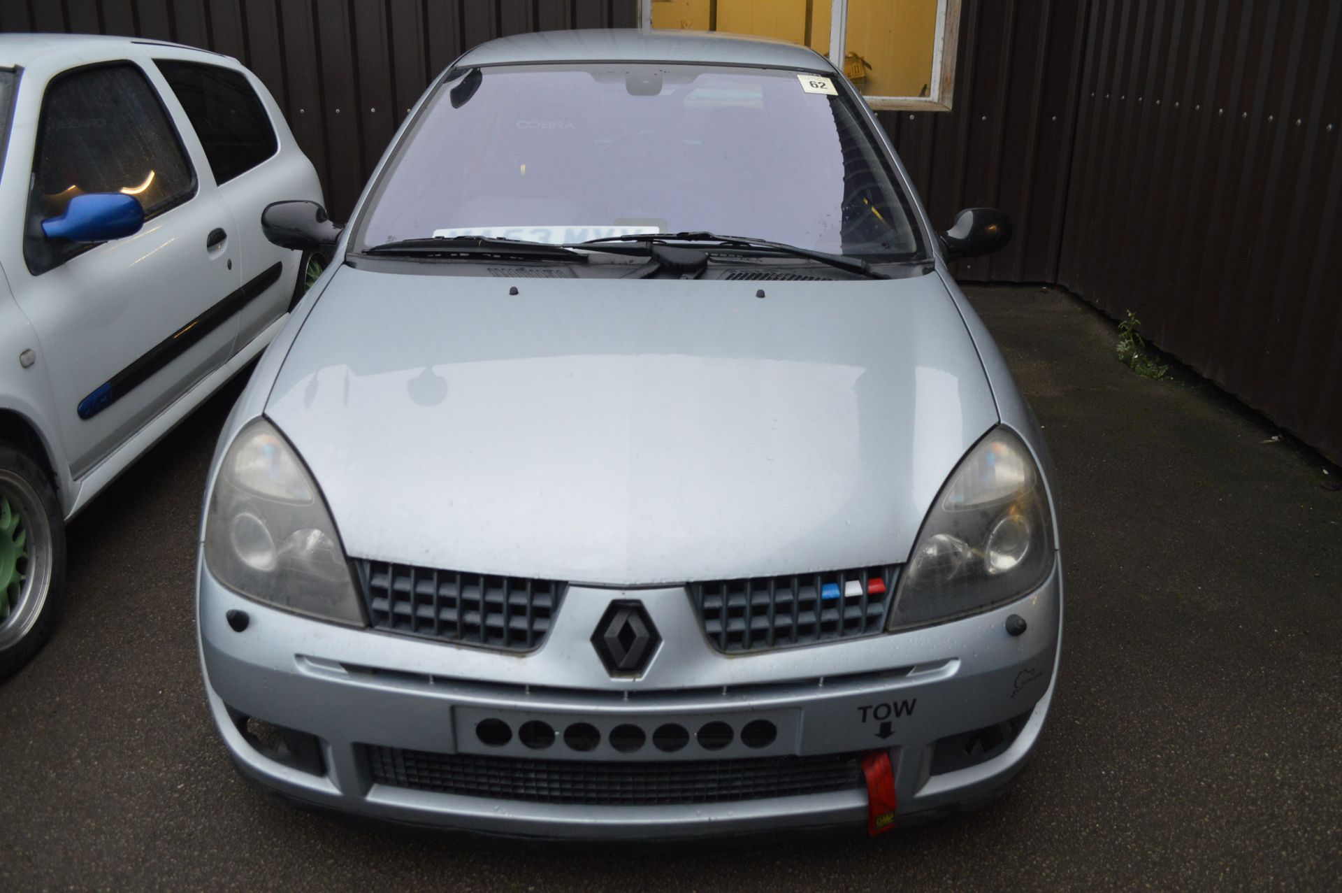 2003/53 REG RENAULT CLIO SPORT 16V - STRIPPED AND FITTED WITH ROLL CAGE *NO VAT* - Image 2 of 14