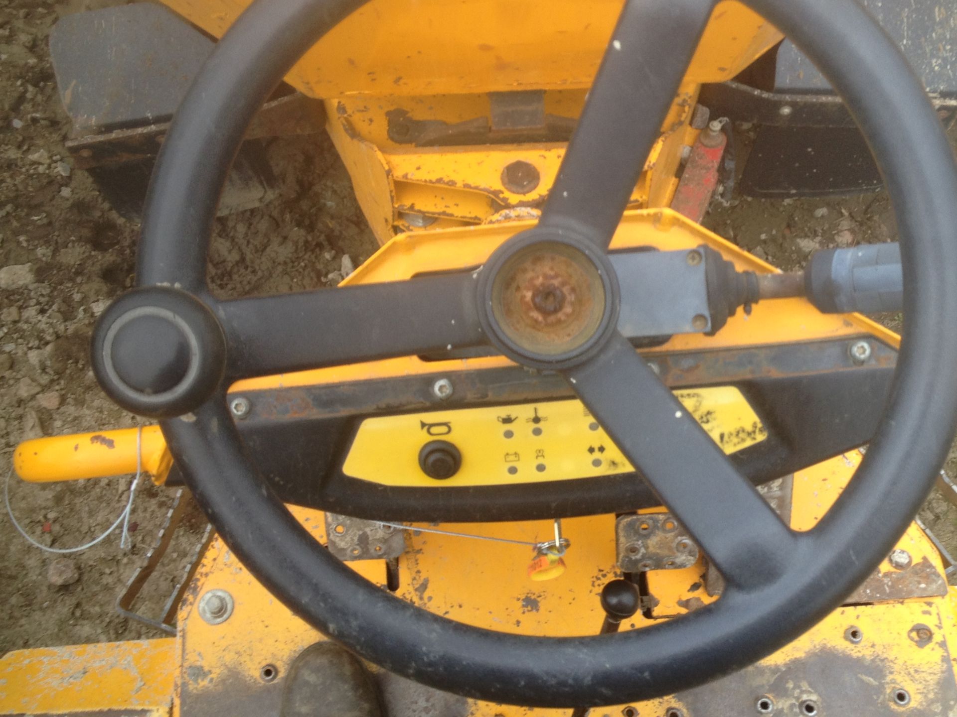 2008 THWAITES 3 TON DUMPER SWIVEL - Image 10 of 11