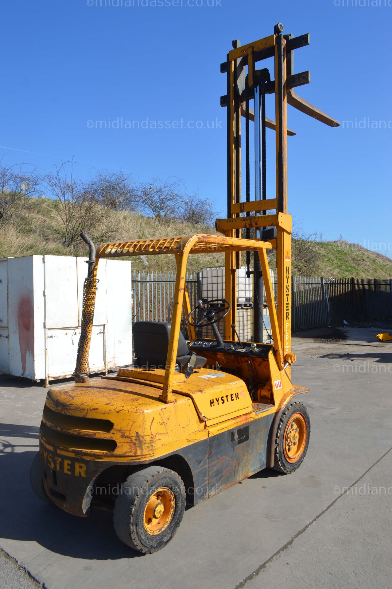 HYSTER 3 TONNE DIESEL FORK TRUCK - Image 7 of 13