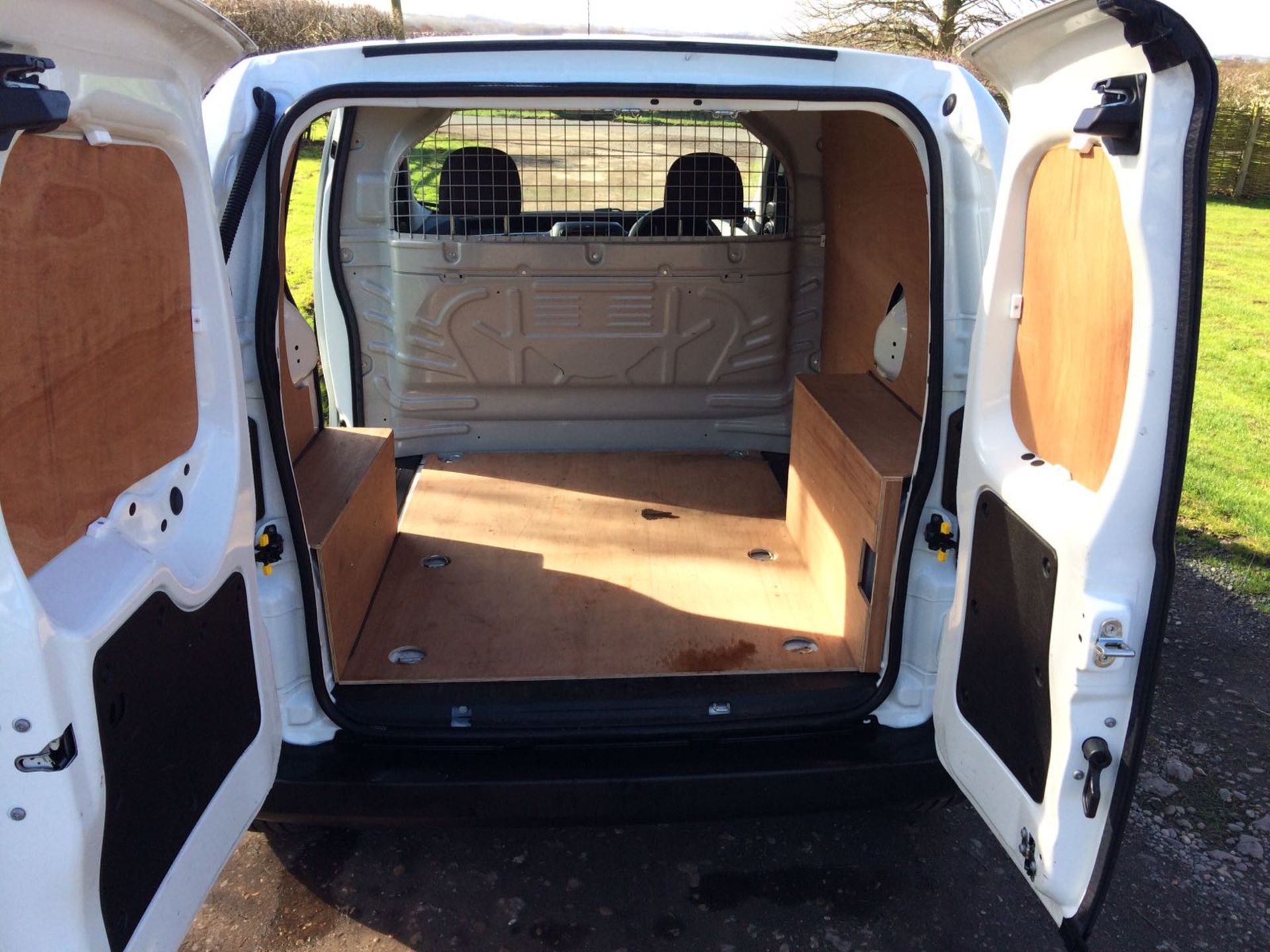 2015/65 REG PEUGEOT BIPPER PROFESSIONAL HDI, SHOWING 1 OWNER FROM NEW *PLUS VAT* - Image 9 of 18