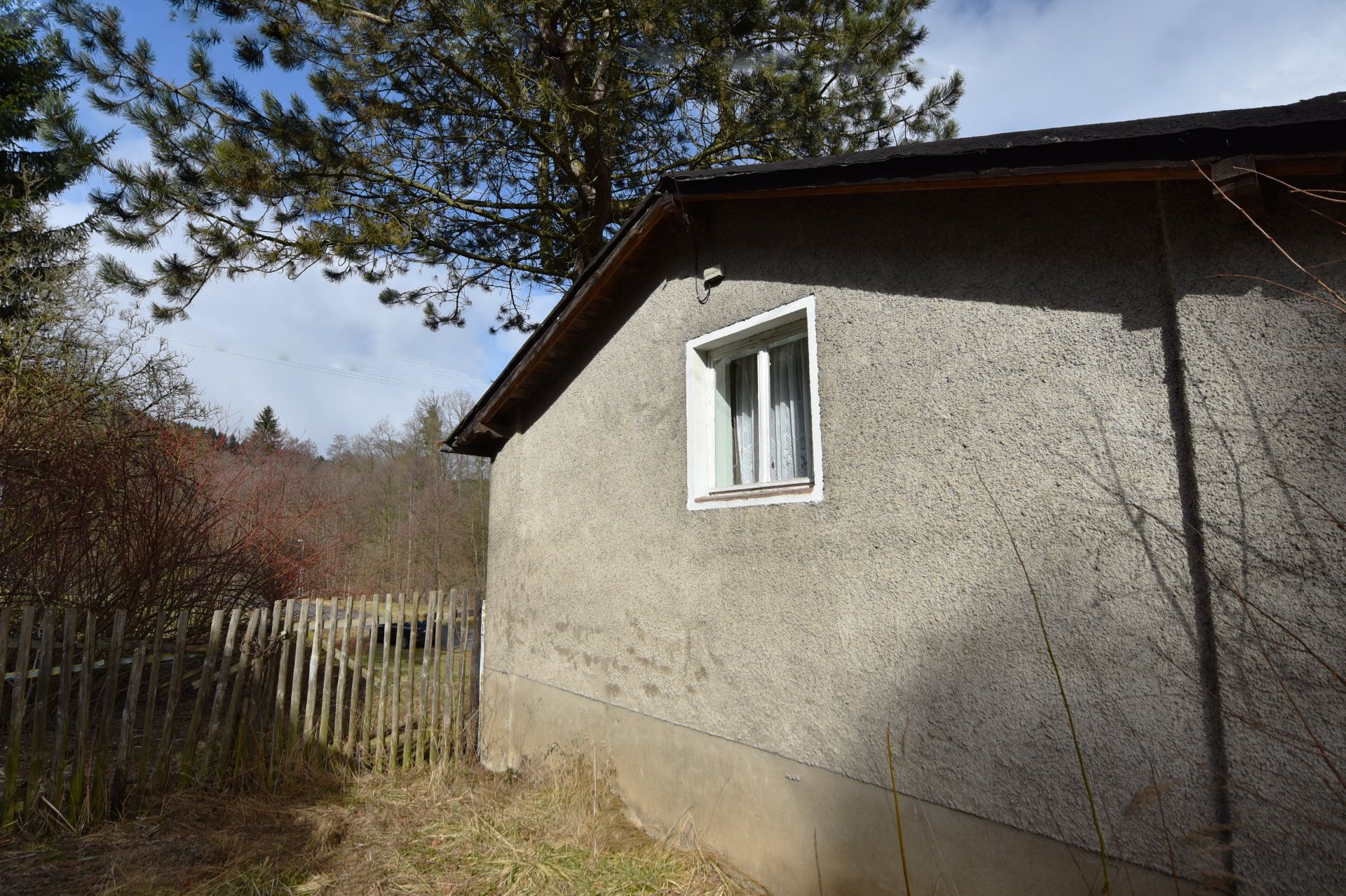 3 FLOOR HOUSE IN GORNAU, SAXONY, GERMANY - Image 4 of 62