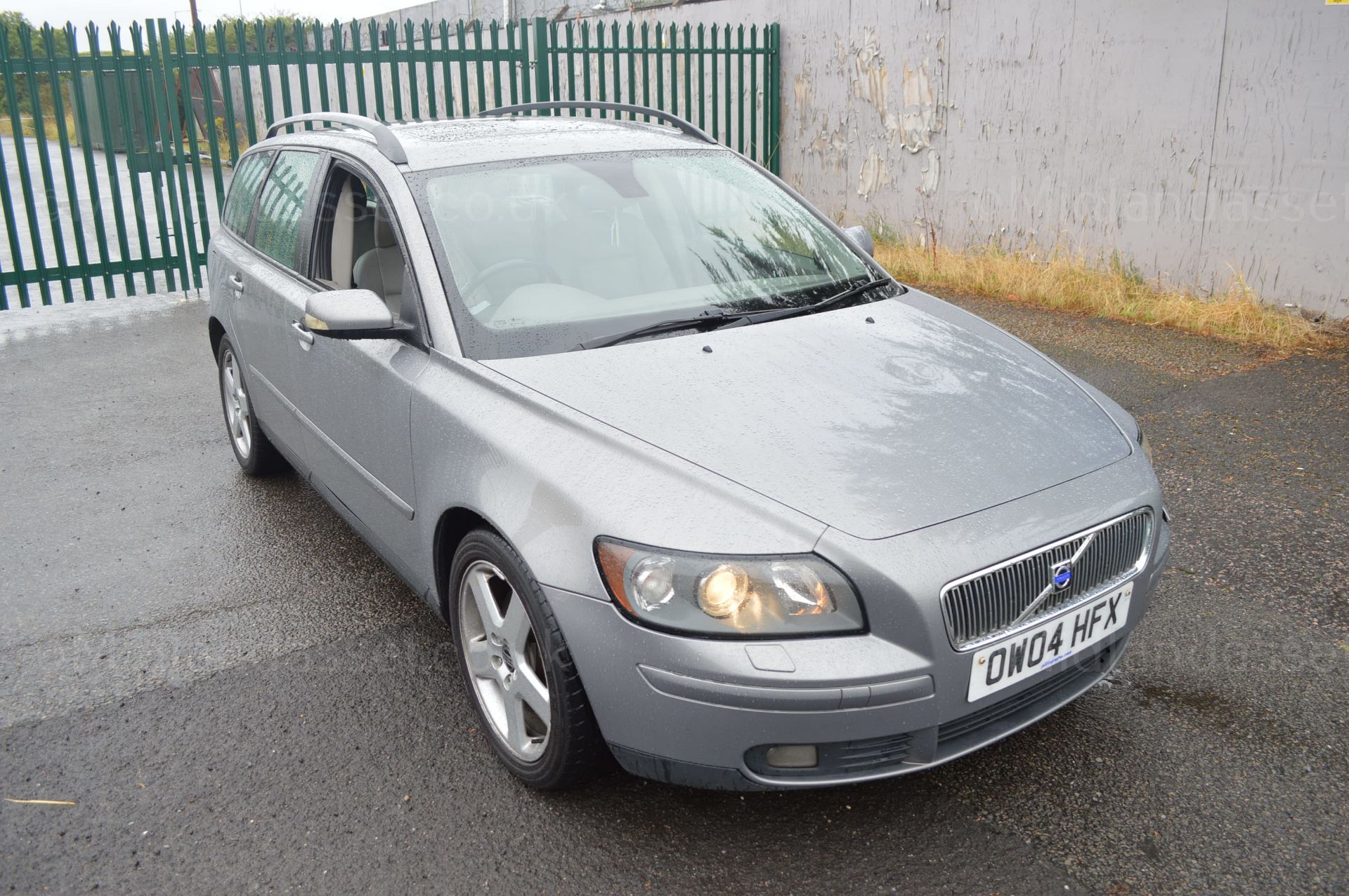 2004/04 REG VOLVO V50 SE SEMI AUTO ESTATE *NO VAT*