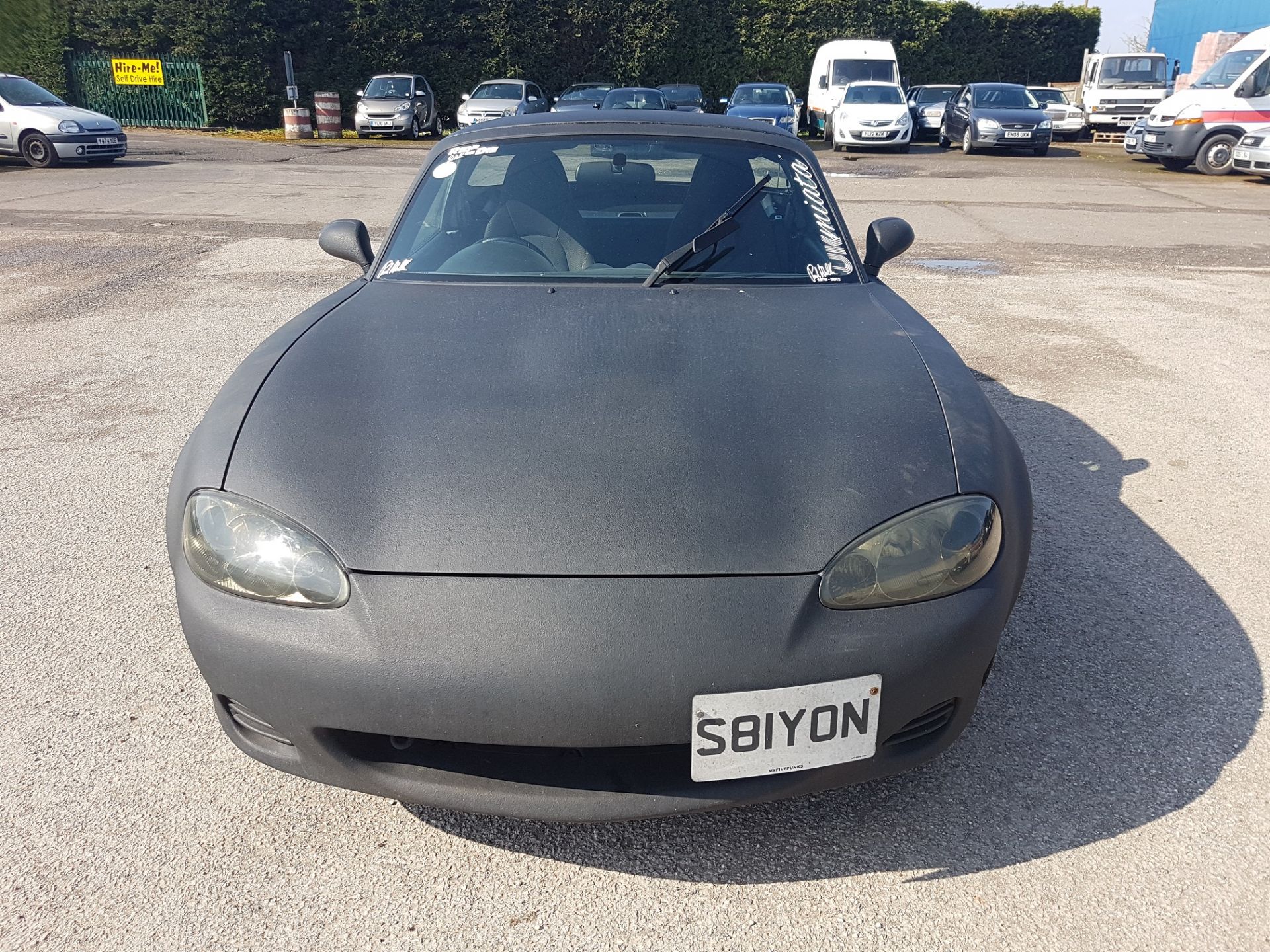 1998 BLACK MAZDA MX-5 SPORT 1265KG, LIGHT AND FAST CAR! HARDTOP FITTED BUT IT IS A CONVERTIBLE - Image 2 of 16